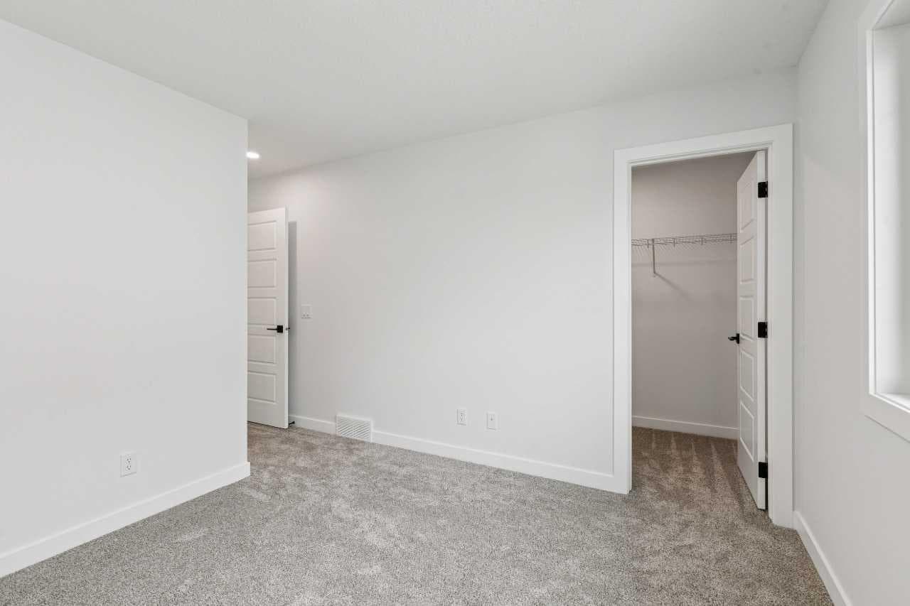 412 Bridgeport Glen 