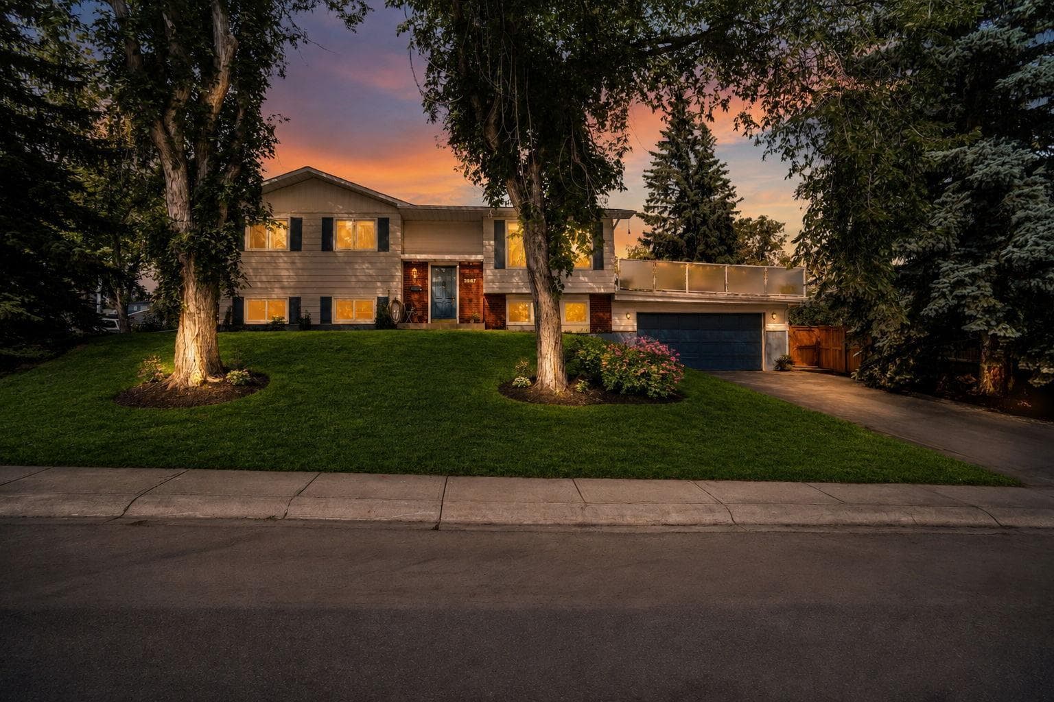 9667 Oakhill Drive SW
