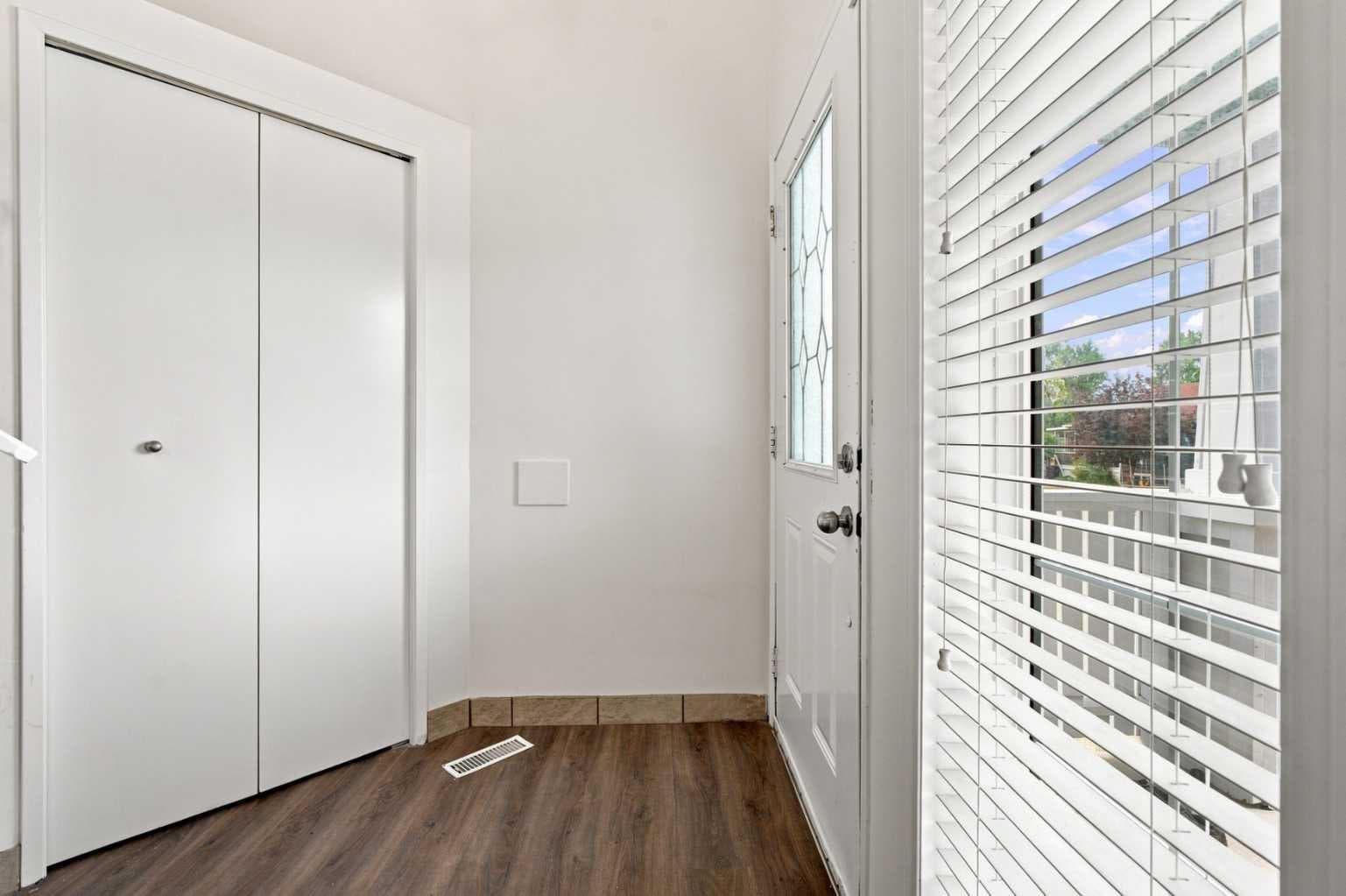 11 Martin Crossing Rise NE