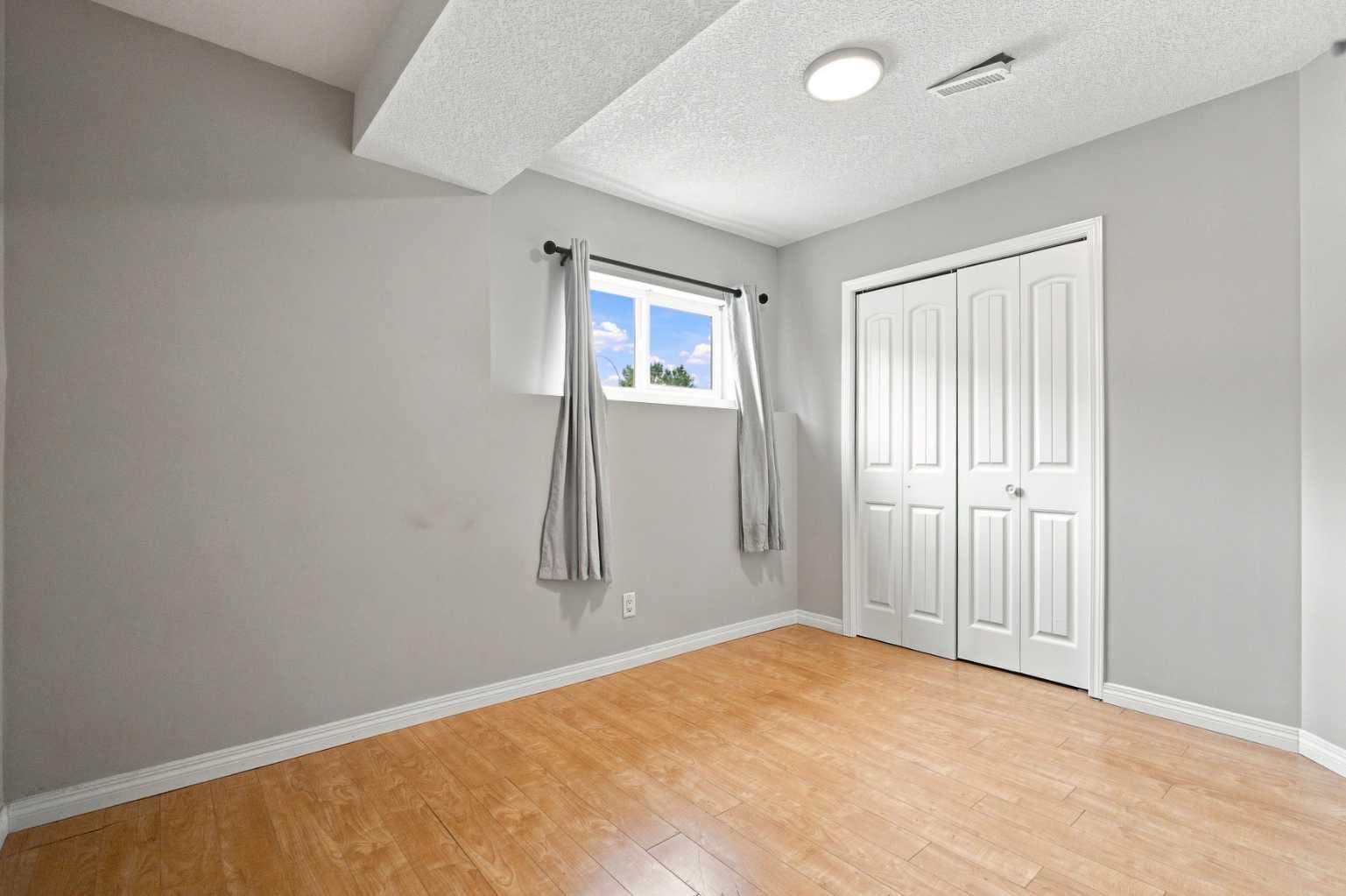 11 Martin Crossing Rise NE
