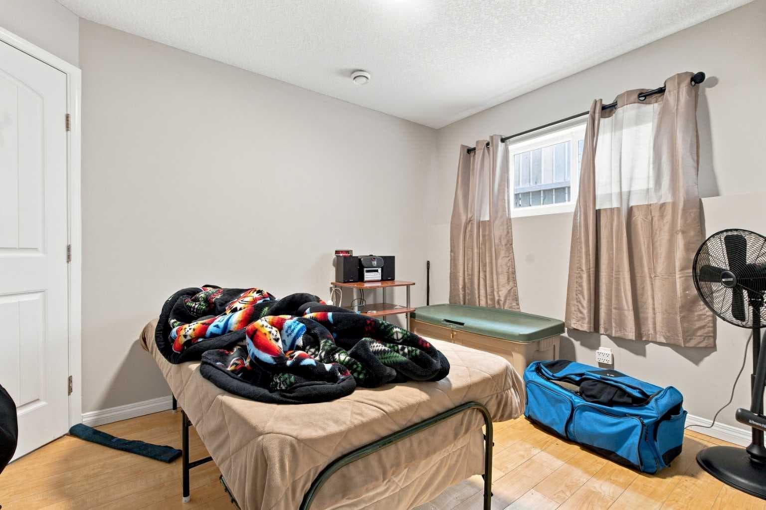 11 Martin Crossing Rise NE
