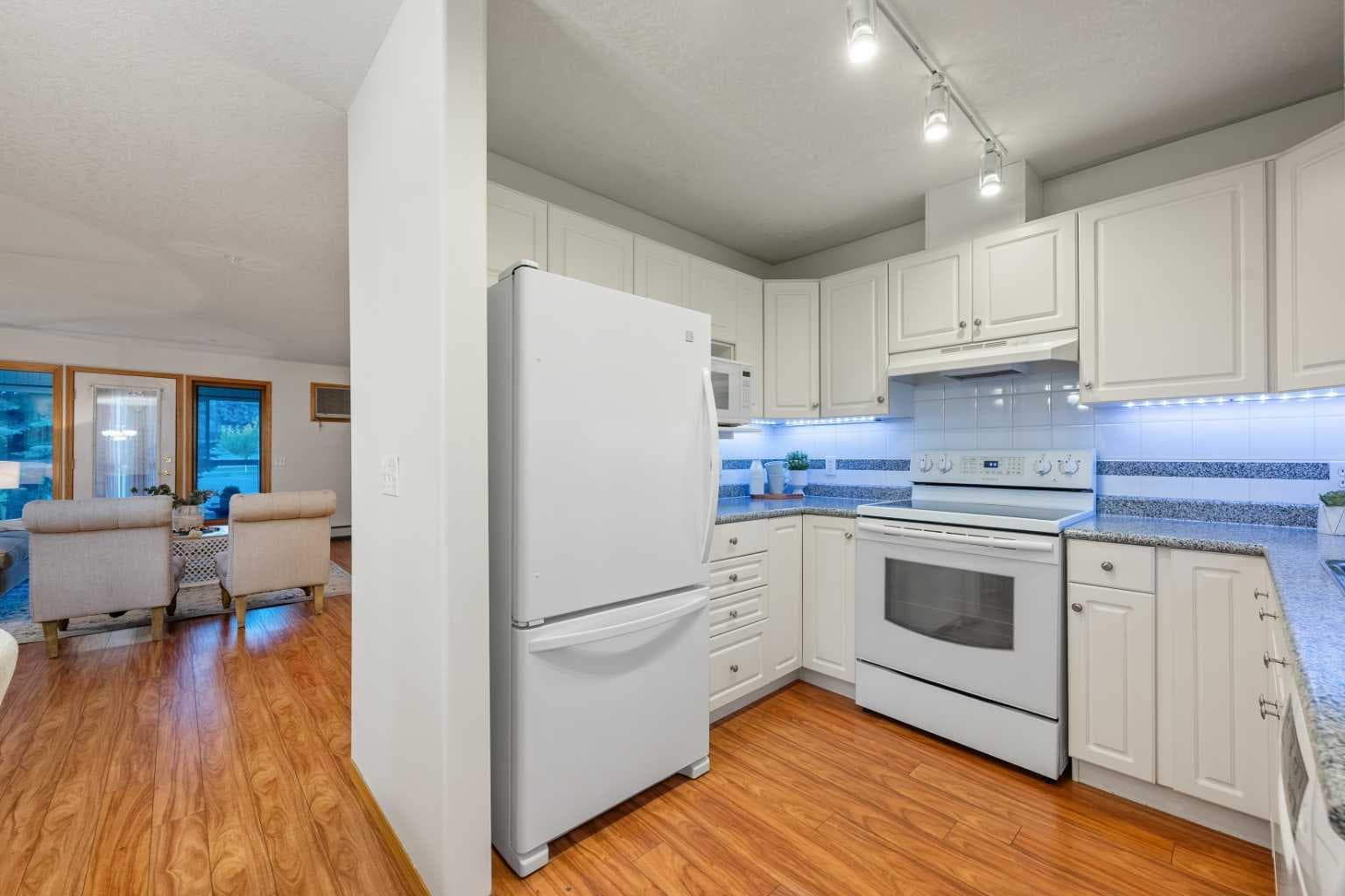 115, 7239 Sierra Morena Boulevard SW