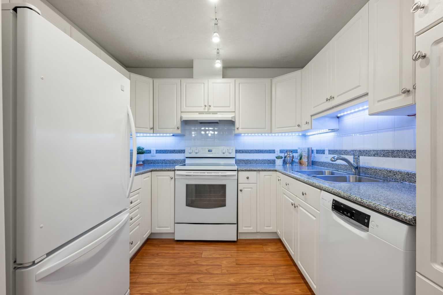 115, 7239 Sierra Morena Boulevard SW