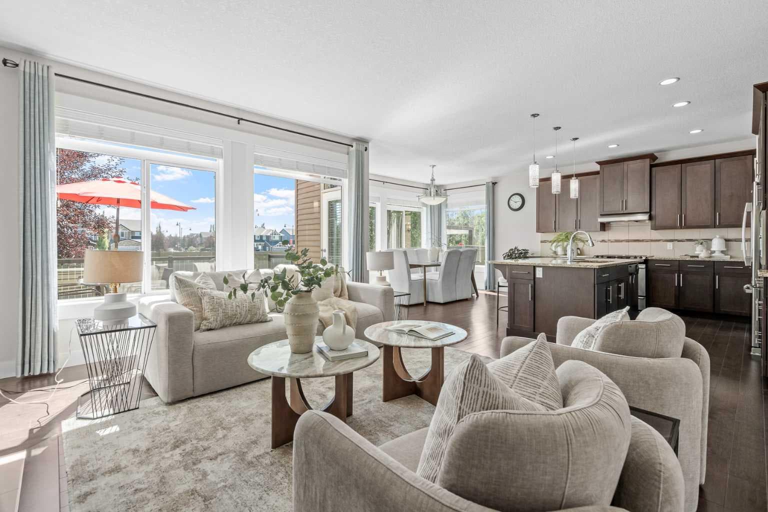 9 Aspenshire Crescent SW