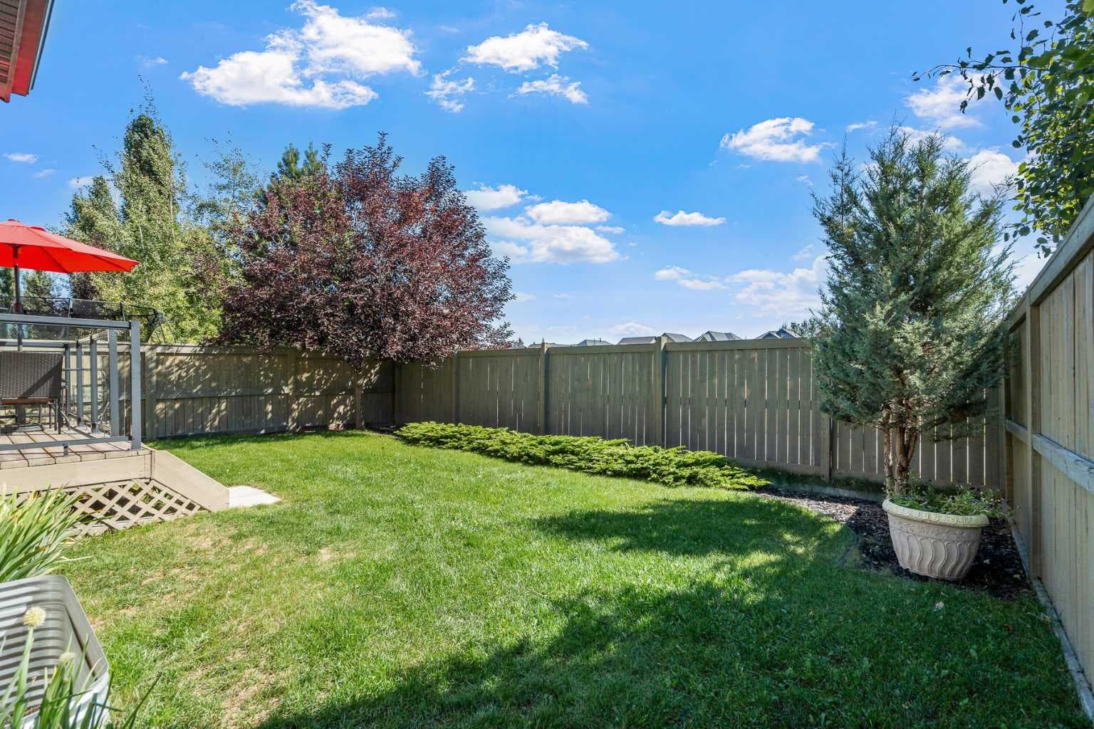9 Aspenshire Crescent SW