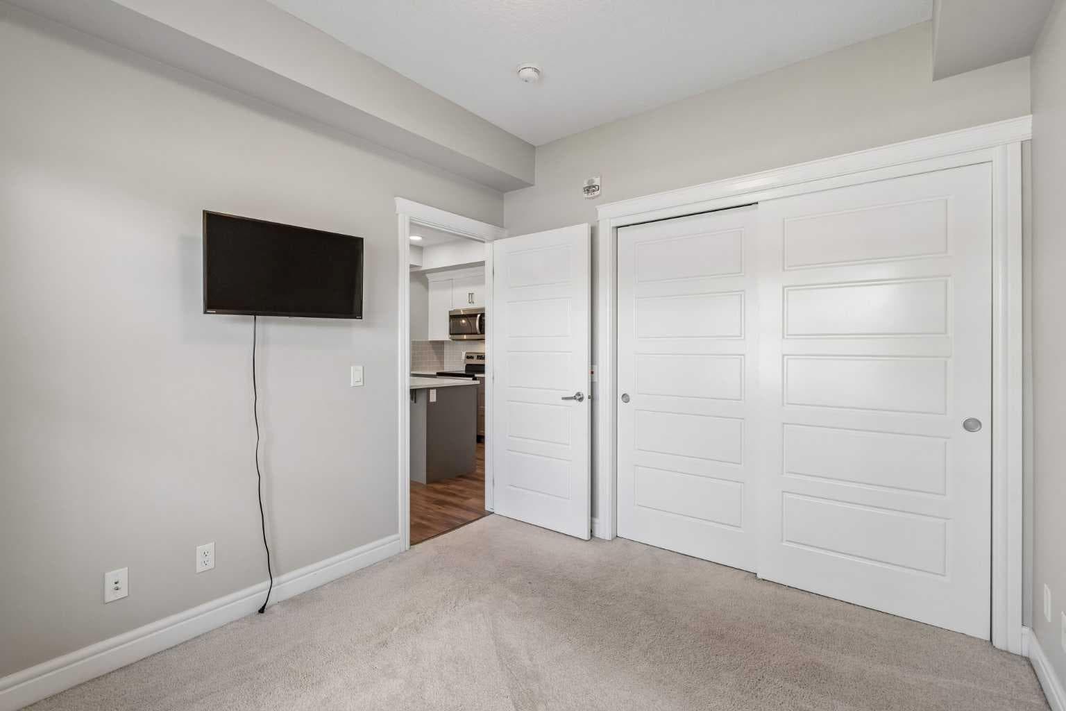 108, 19621 40 Street SE