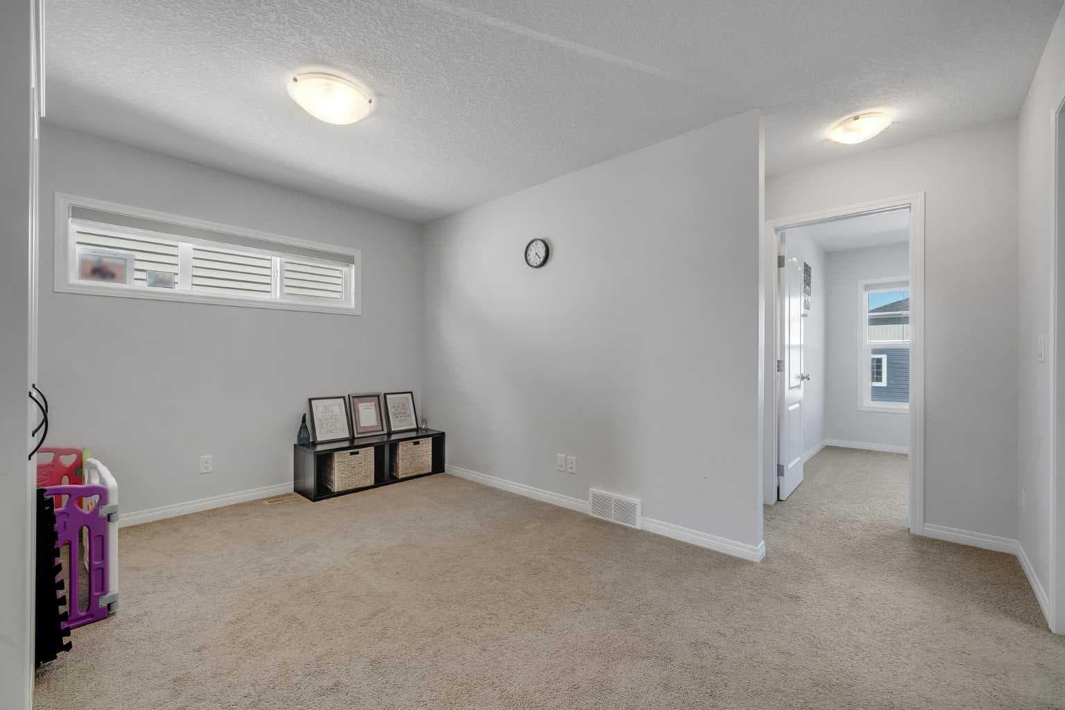 143 Dawson Harbour Hill  