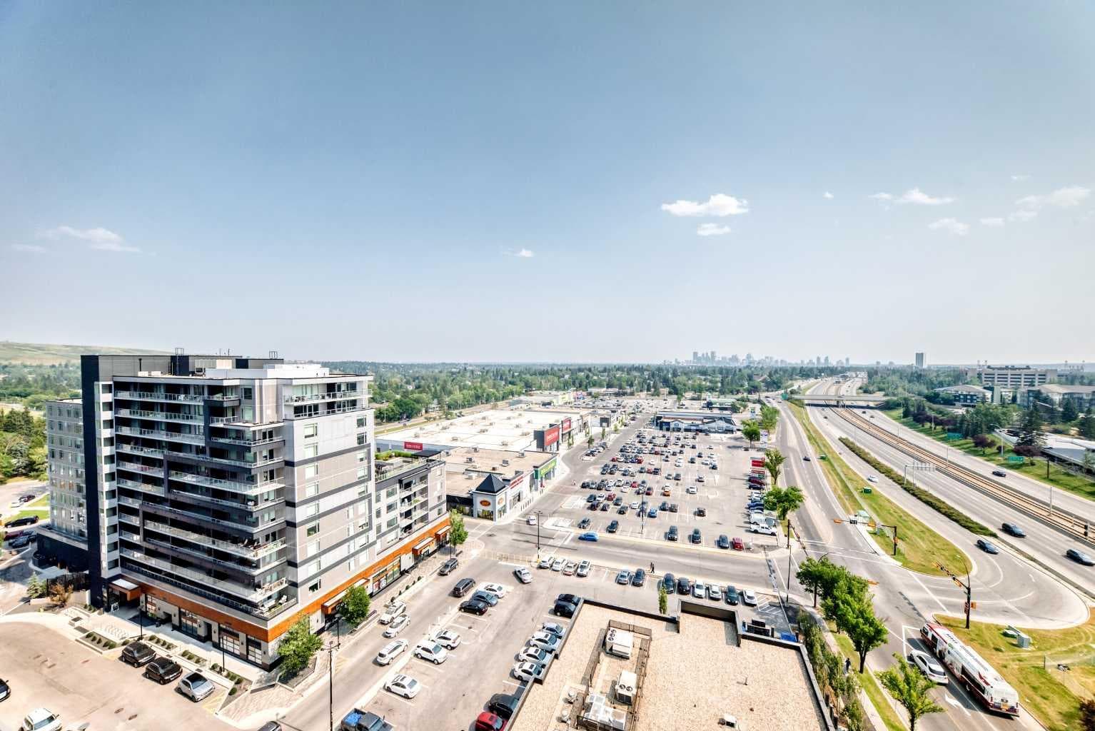 1304, 3820 Brentwood  NW