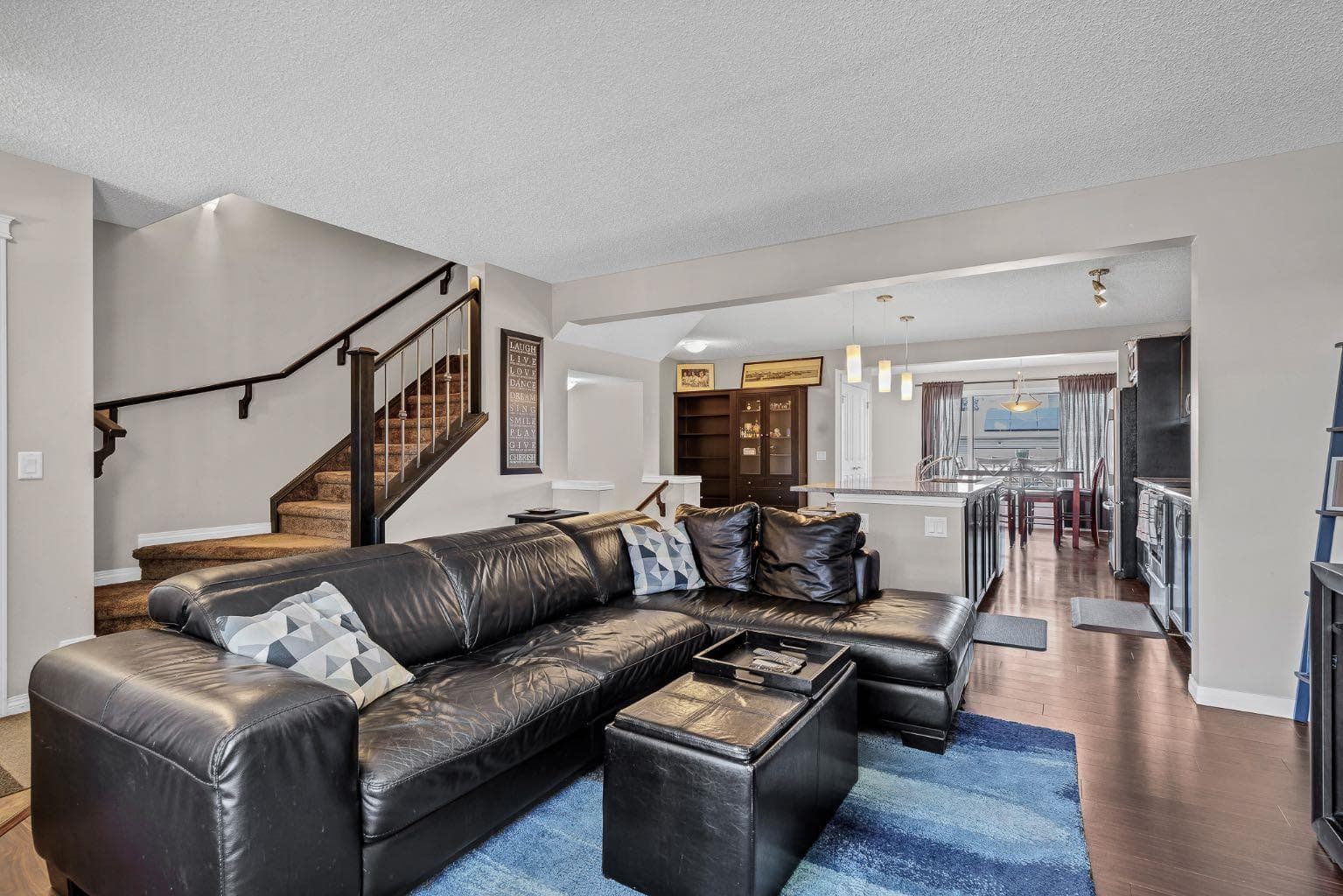 54 Autumn View SE
