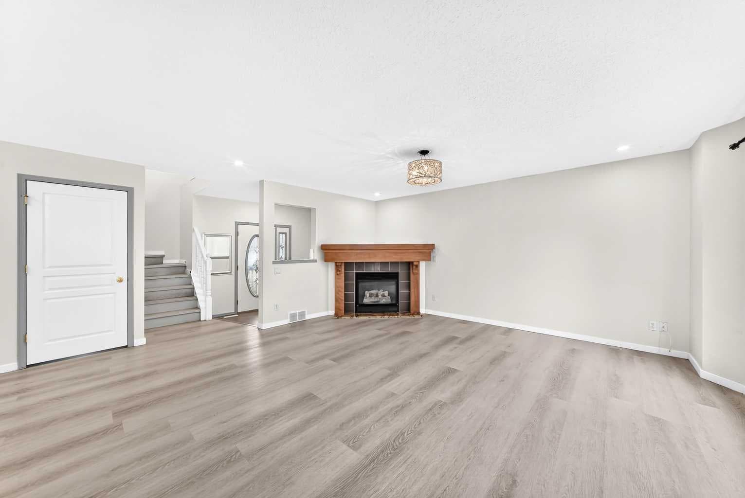 140 Fairways Drive NW