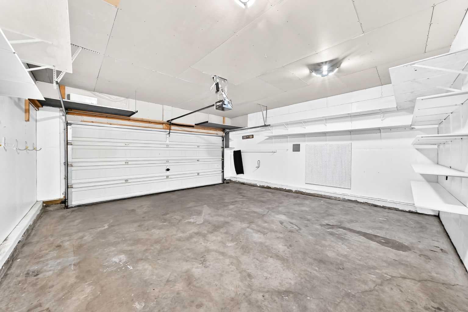 140 Fairways Drive NW