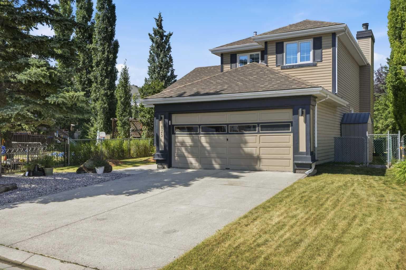 123 Schubert Hill NW
