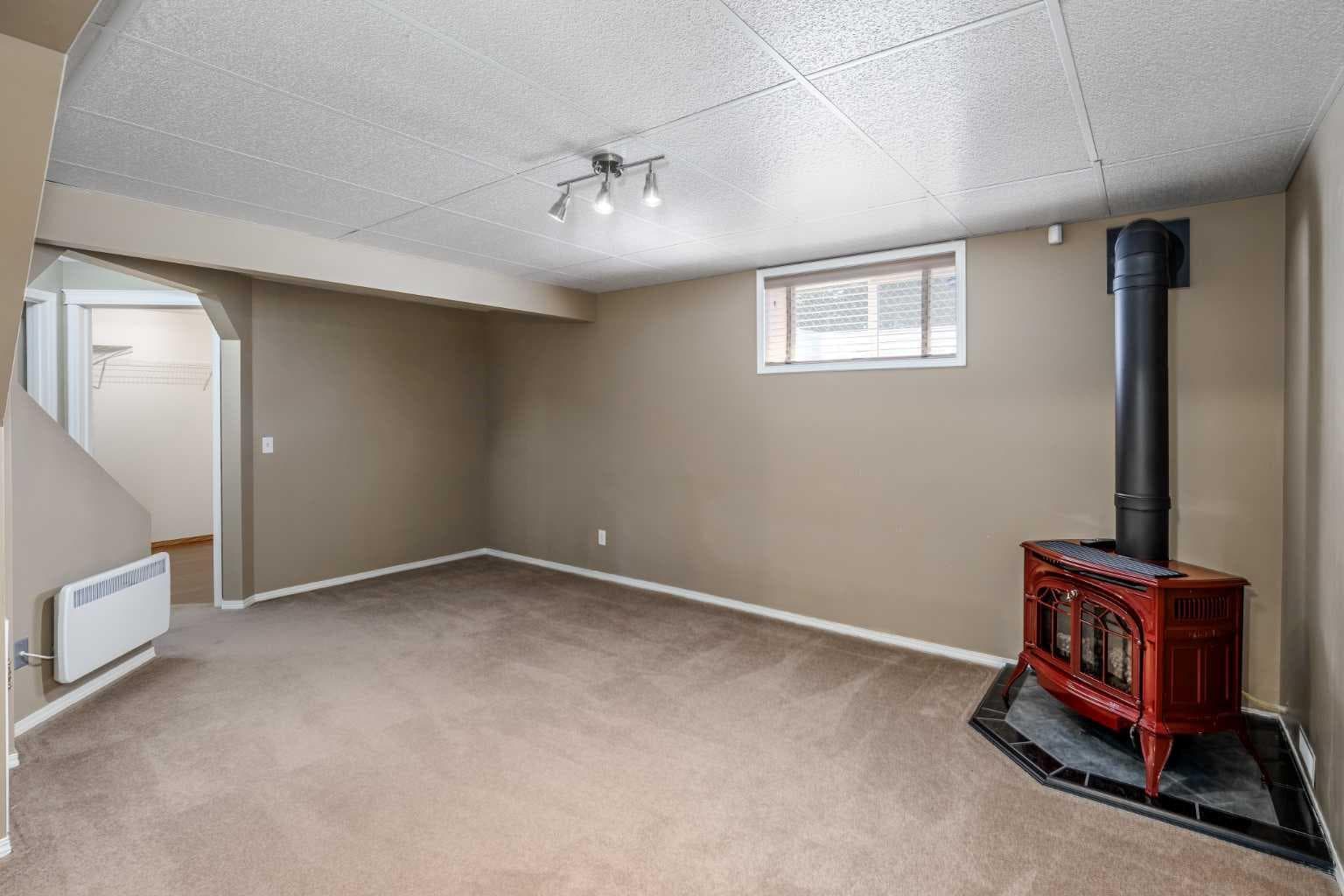 22 Glensummit Close 