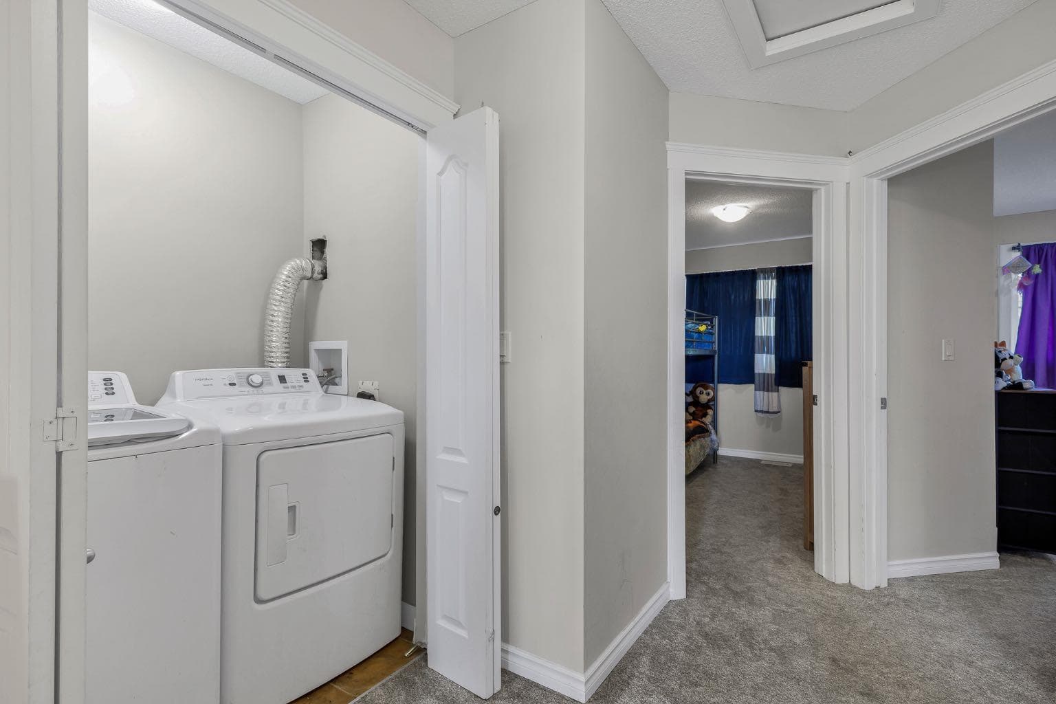 7008, 2370 Bayside Road SW