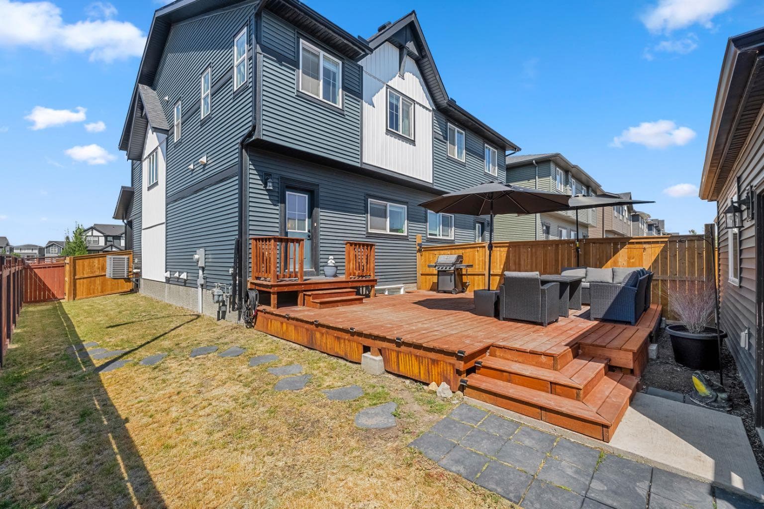 102 Midgrove Greenway SW