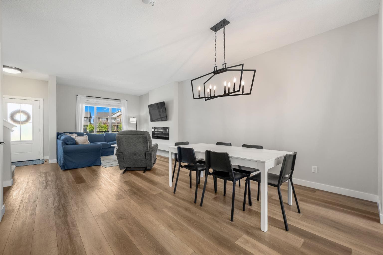 102 Midgrove Greenway SW