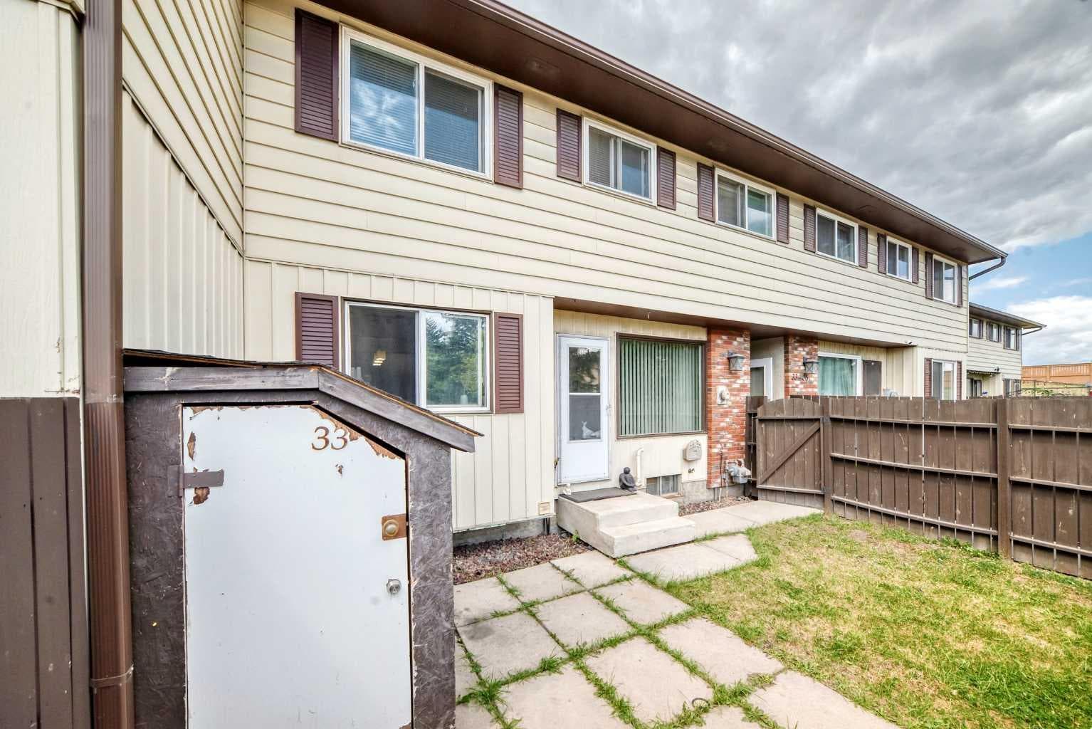 33, 175 Manora Place 