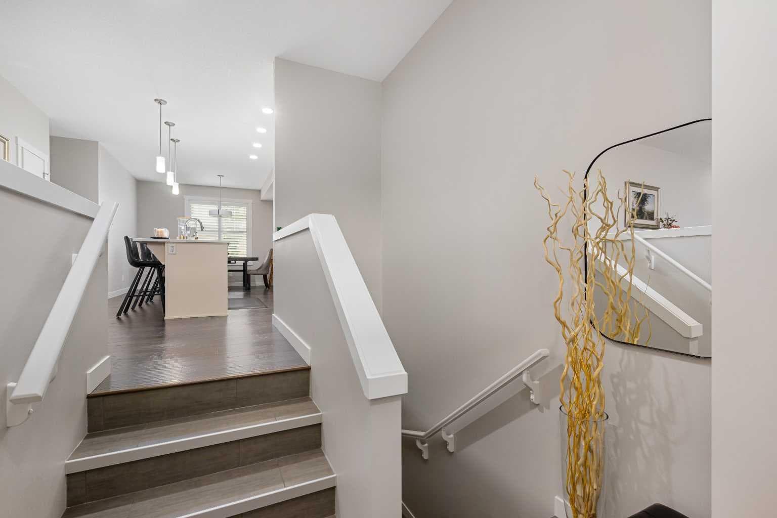 185 Cranbrook Villas SE