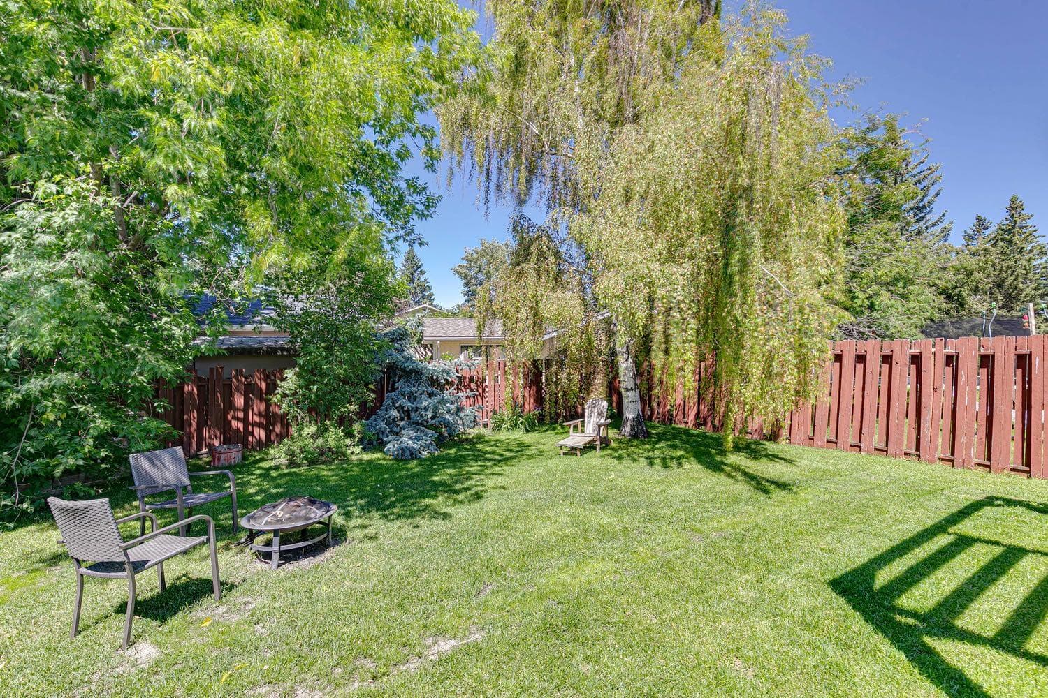 618 Oakhill Place SW