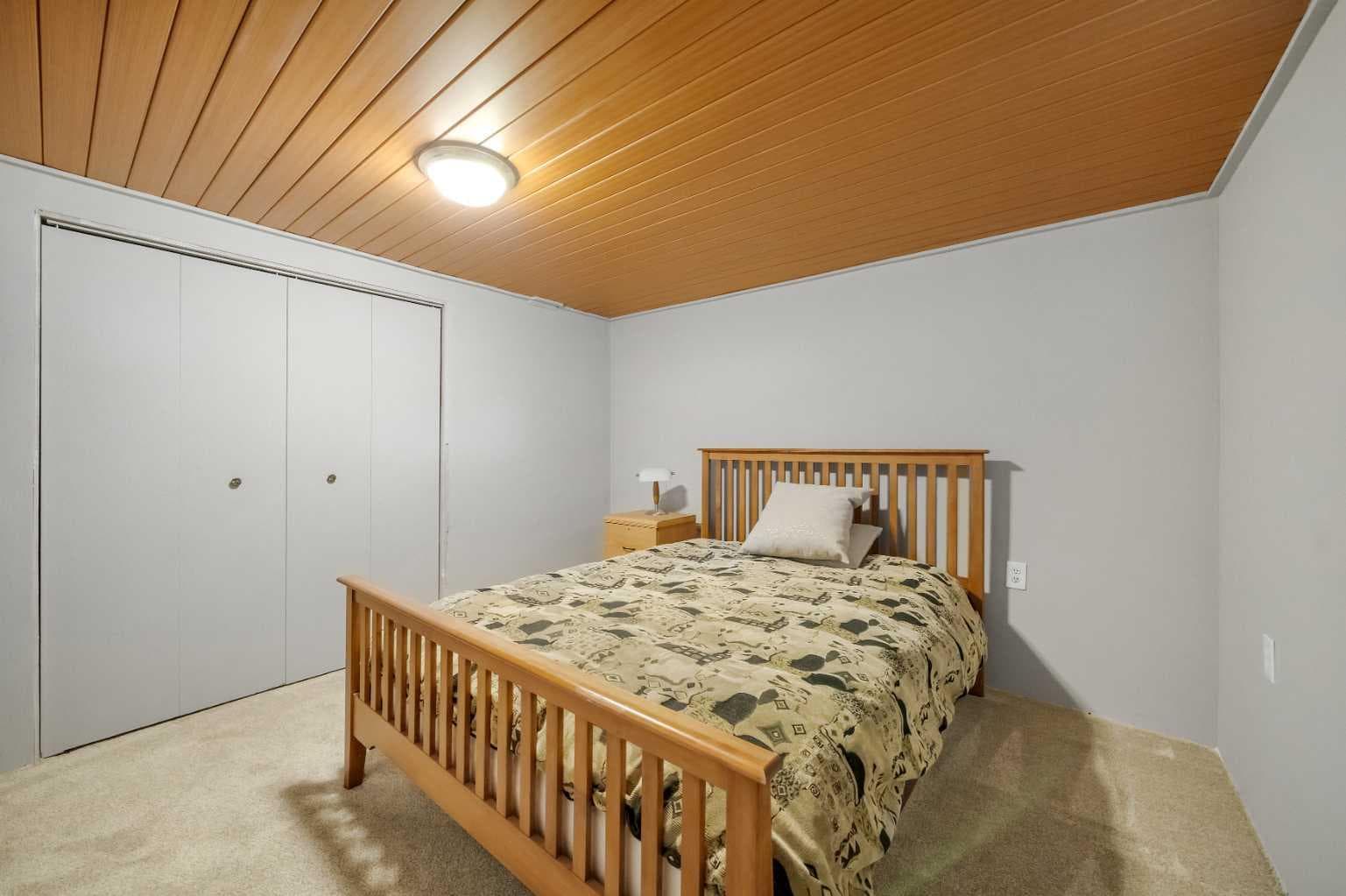 34 Woodside Close NW
