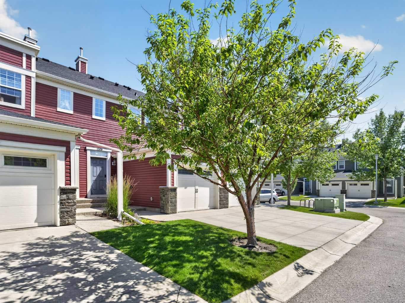 1309, 155 Silverado Skies Link SW