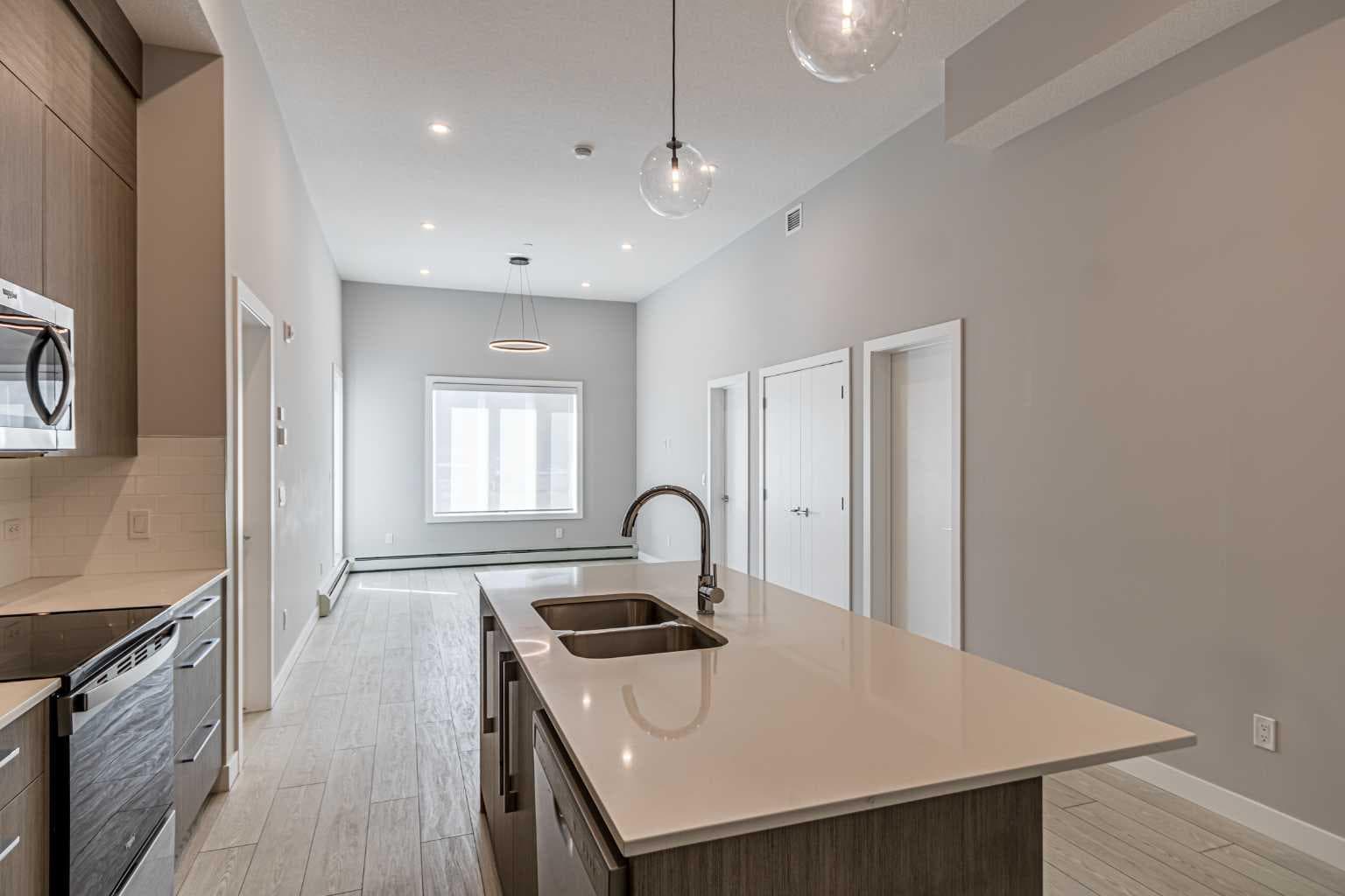 3122, 60 Skyview Ranch Road NE
