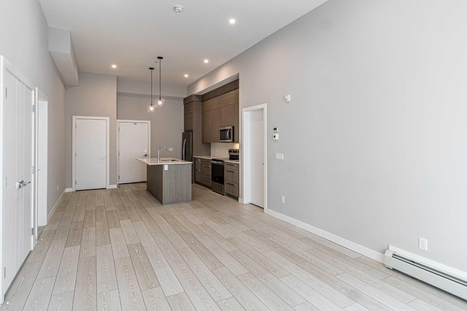 3122, 60 Skyview Ranch Road NE