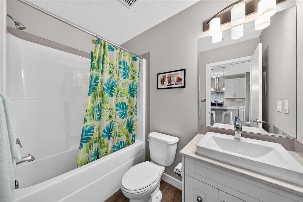 310, 10 Walgrove Walk SE