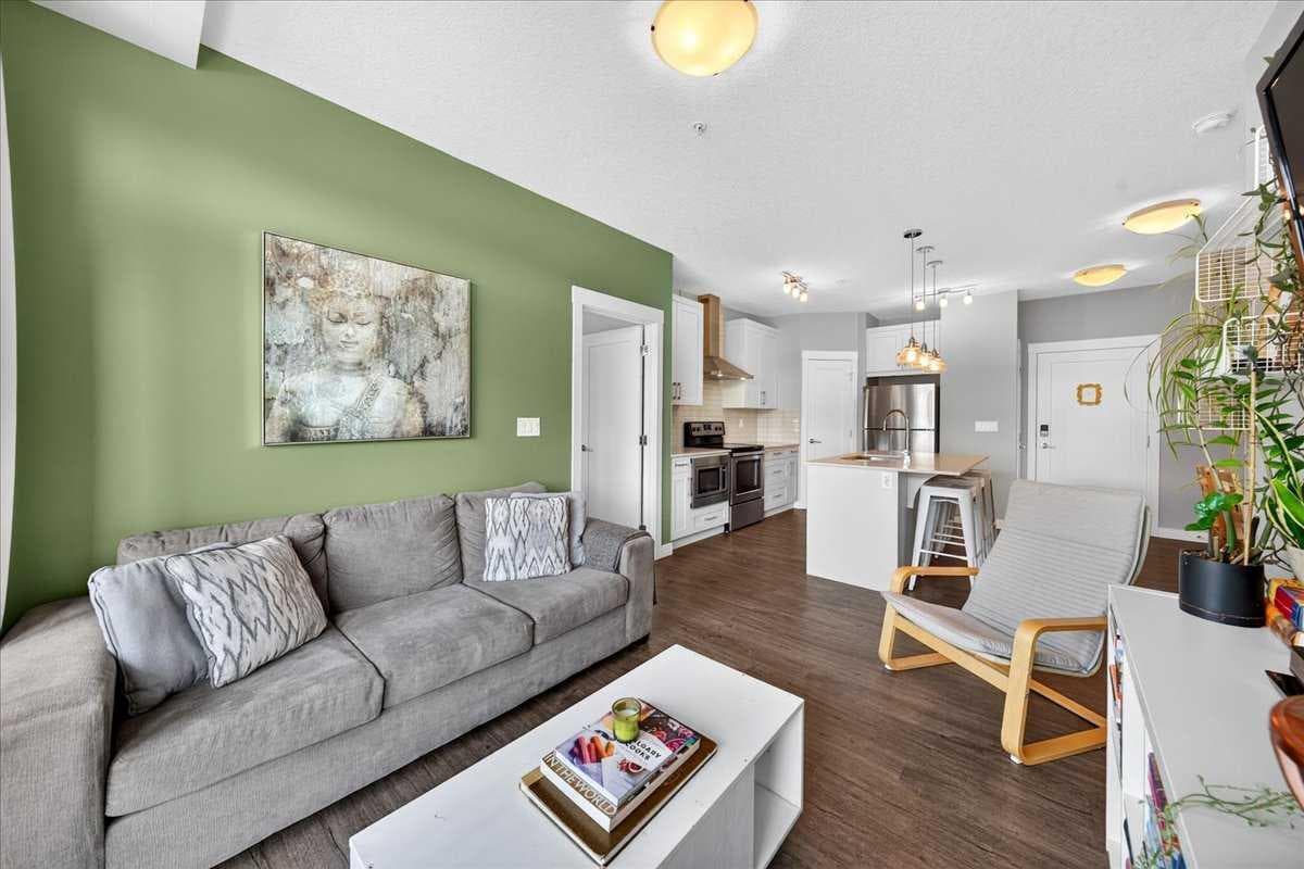 310, 10 Walgrove Walk SE