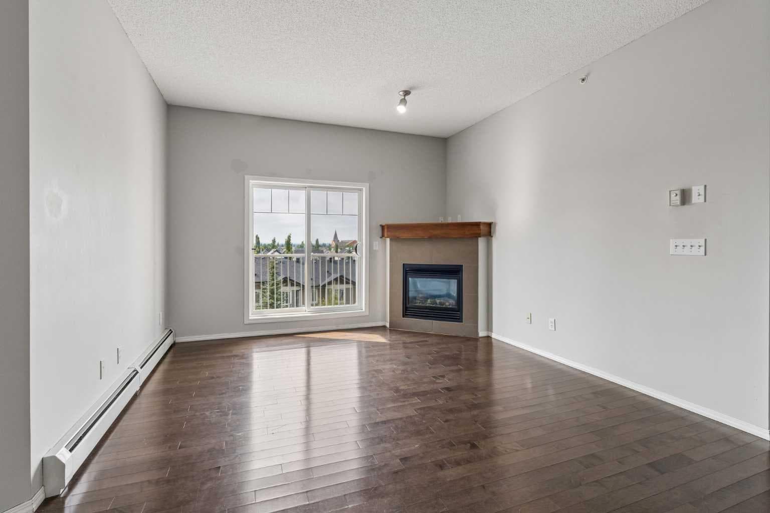 4410, 115 Prestwick Villas SE