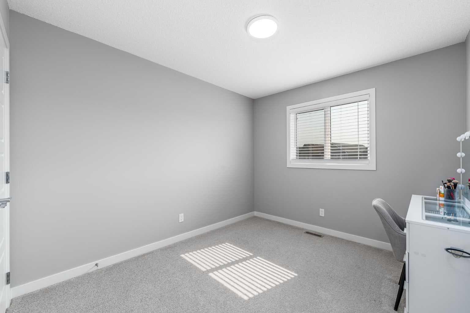 317 Ellen Park 