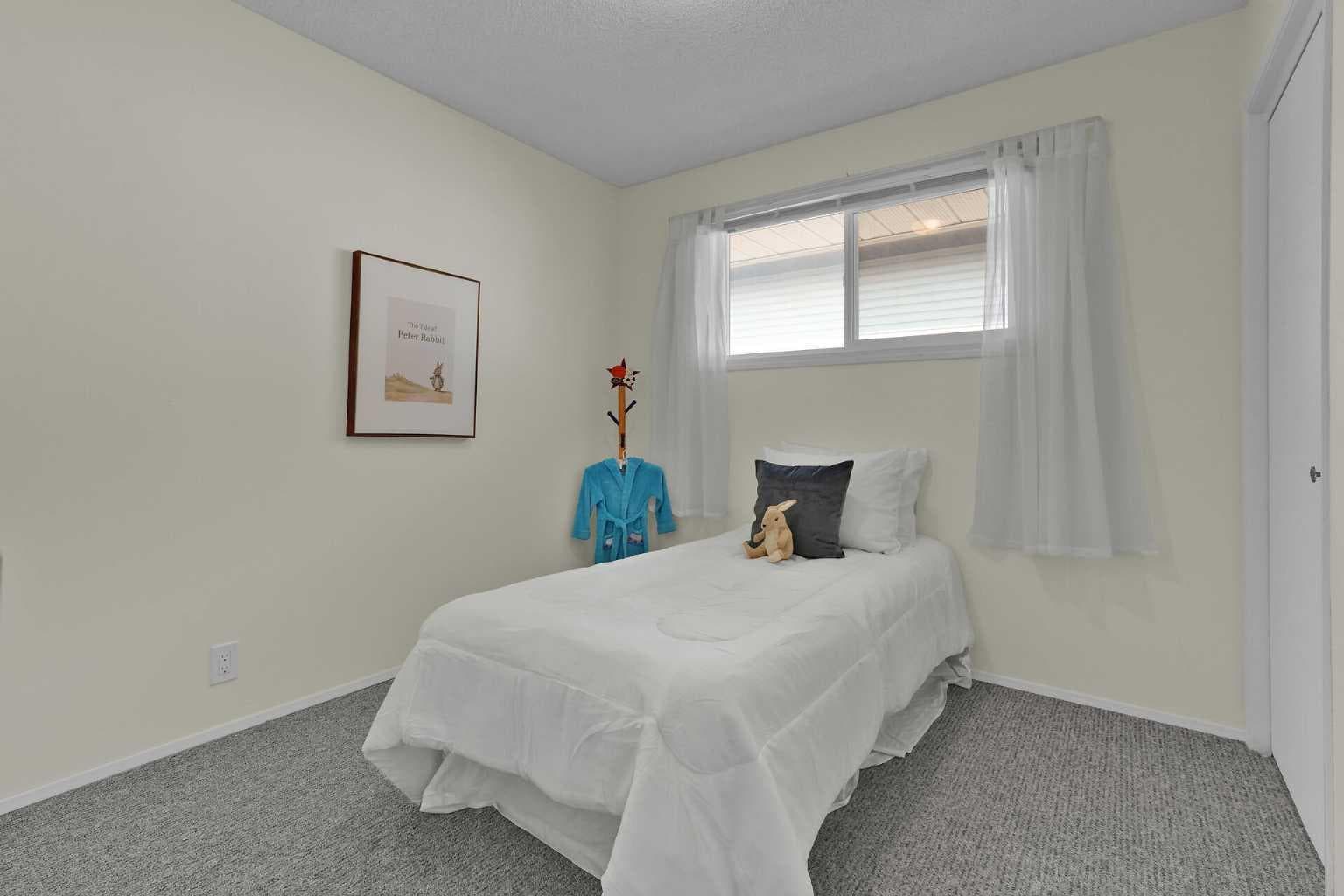 27 Bedridge Way NE