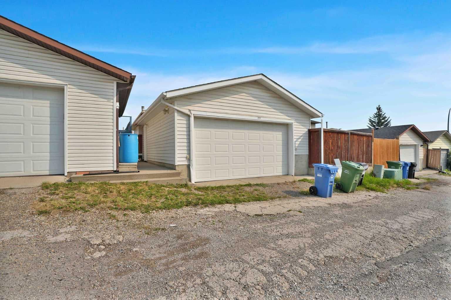 27 Bedridge Way NE