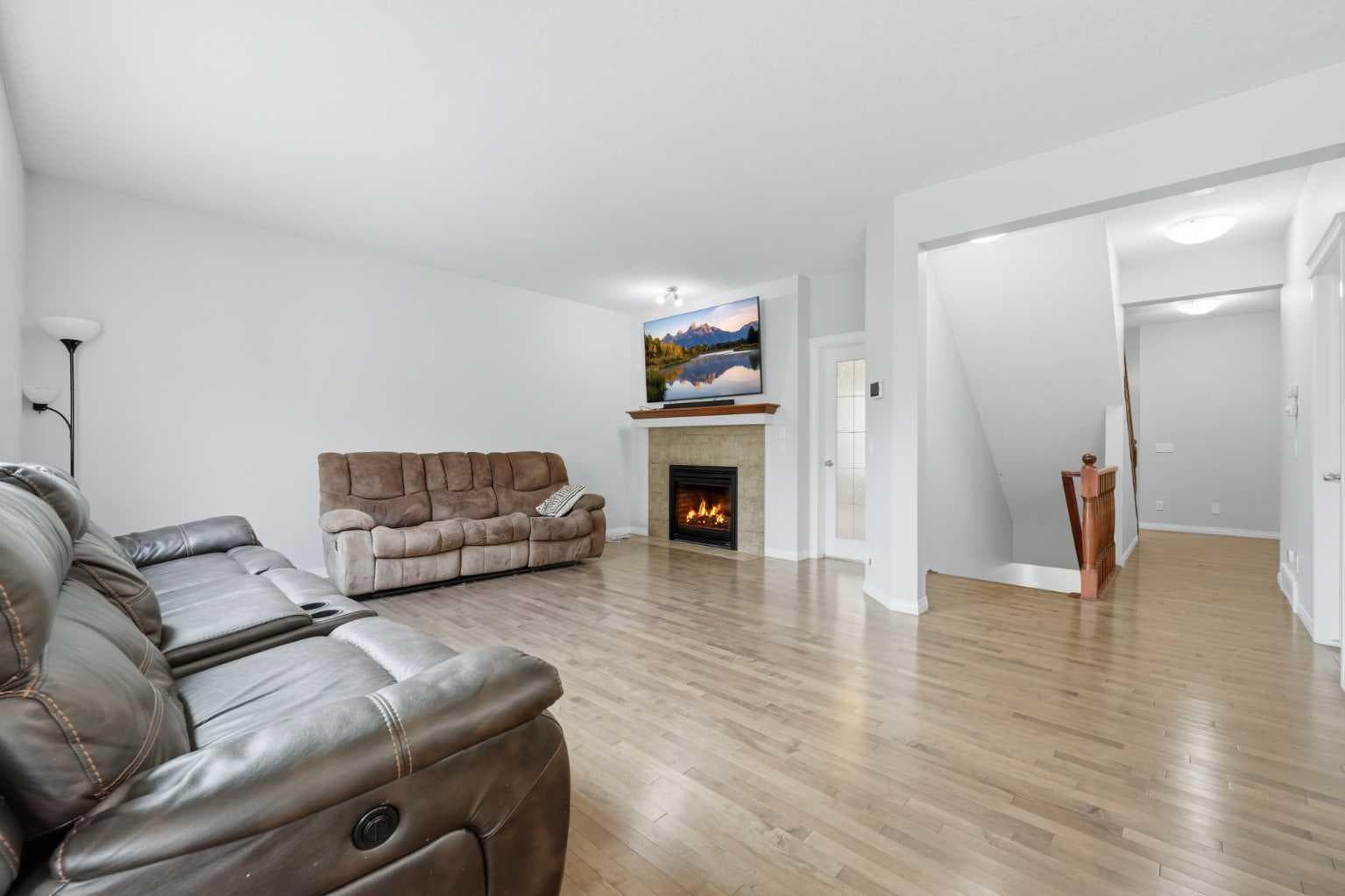 38 Silverado Skies Crescent SW