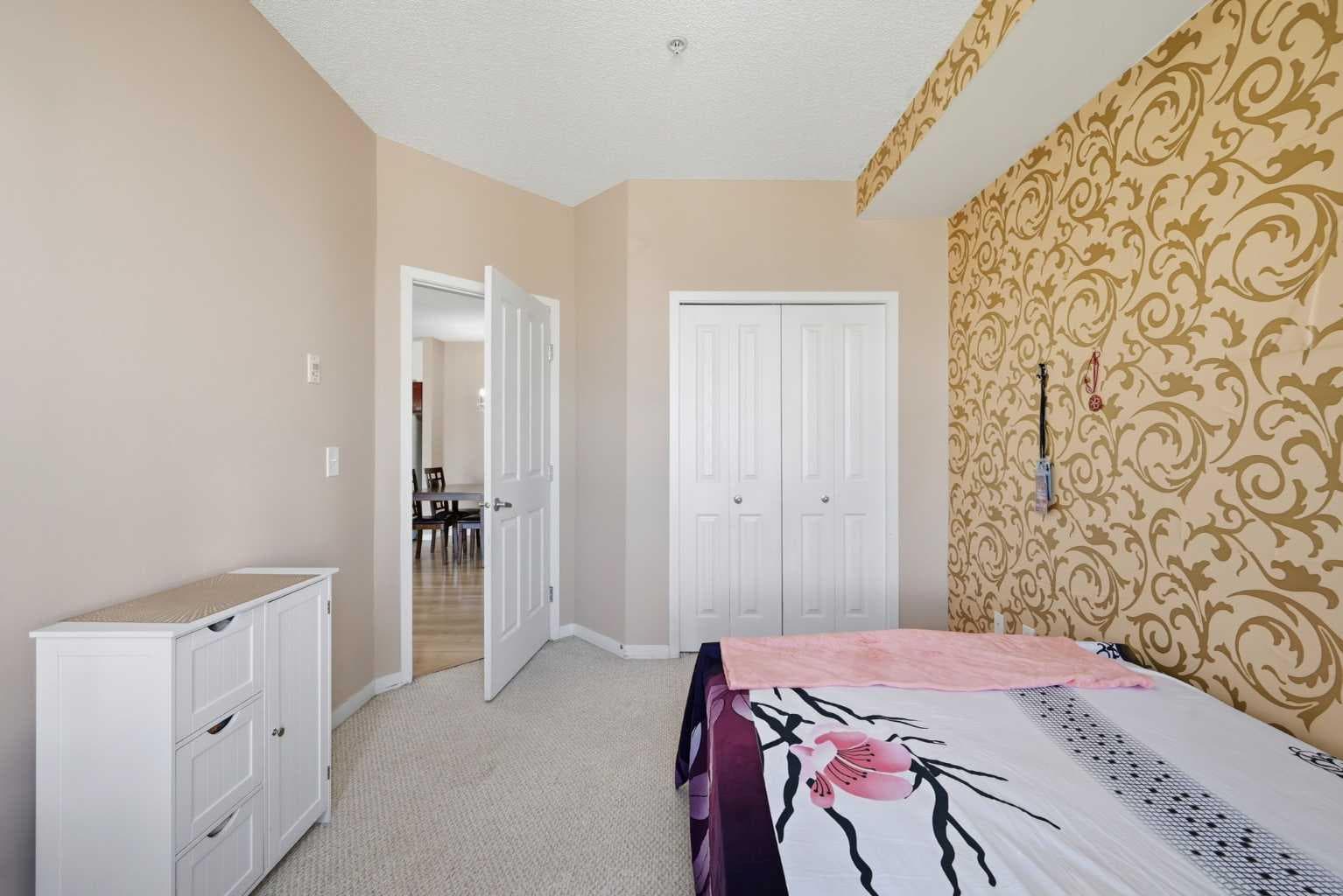 2206, 1140 Taradale Drive NE