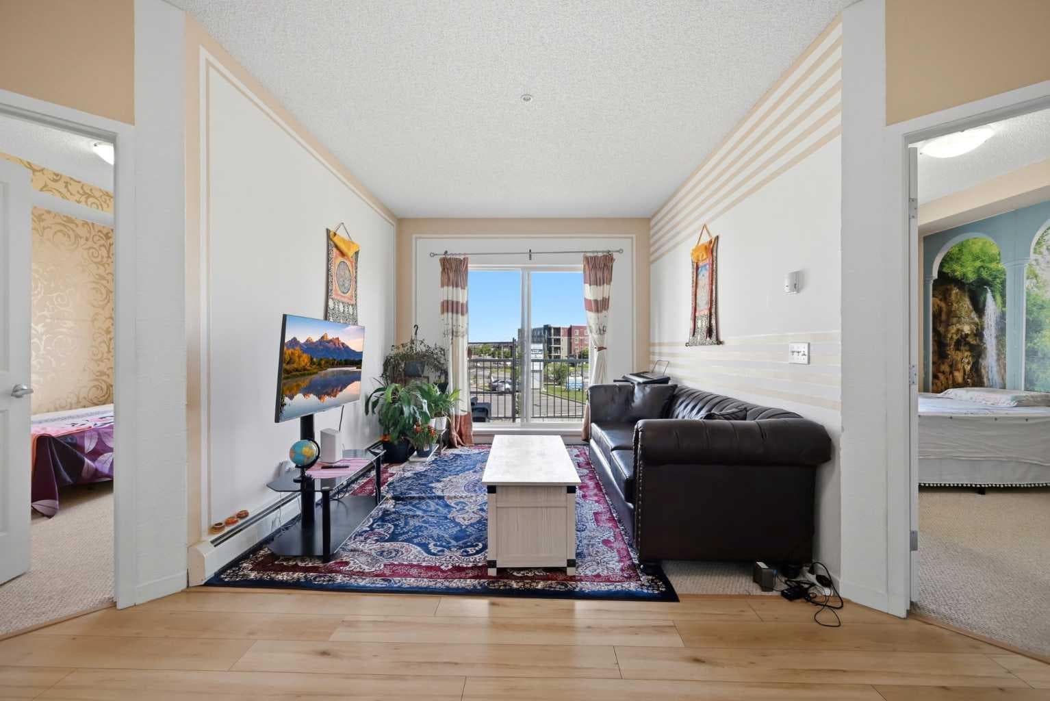 2206, 1140 Taradale Drive NE