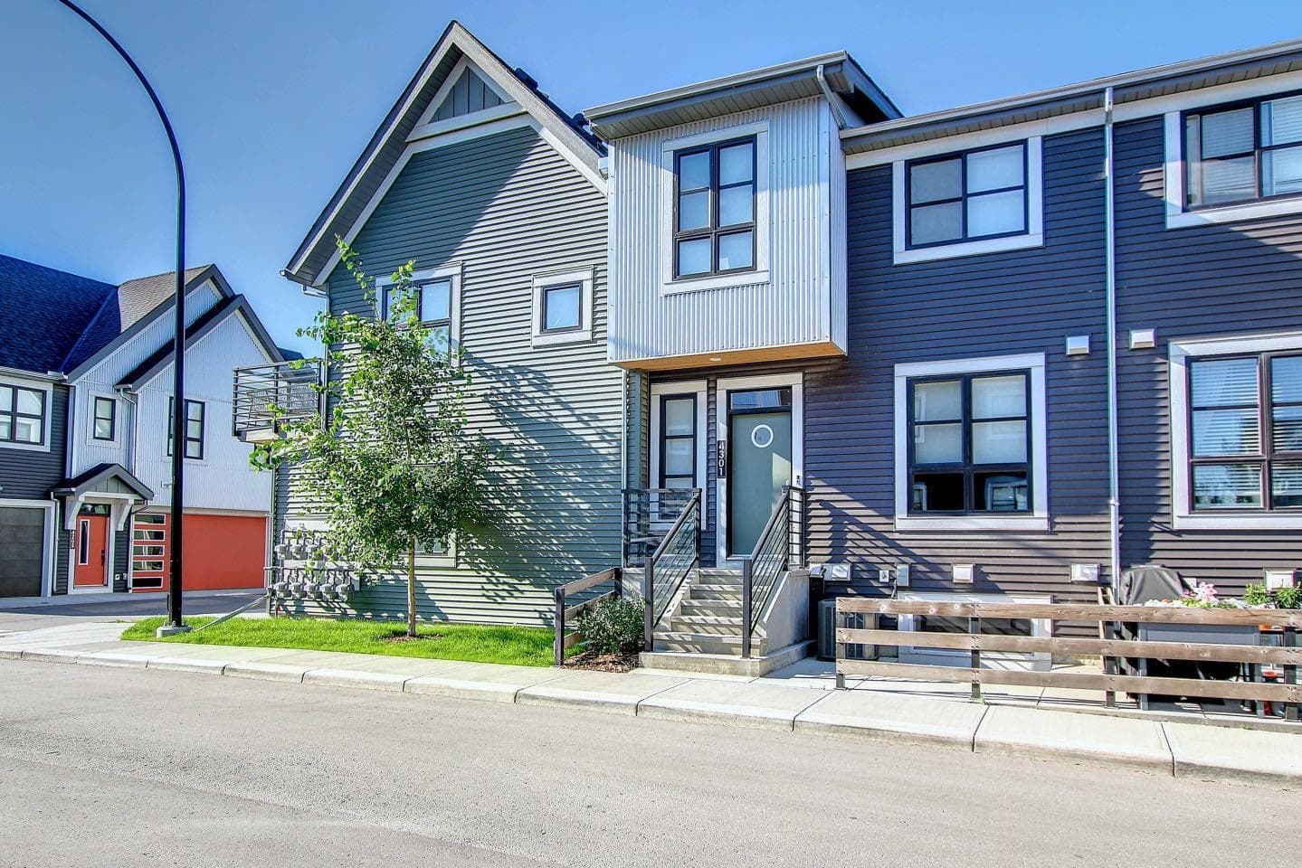 4301, 100 Walgrove Court SE
