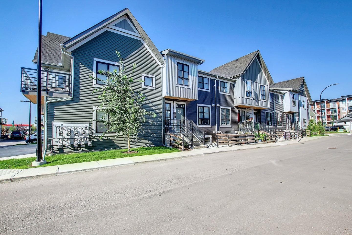 4301, 100 Walgrove Court SE