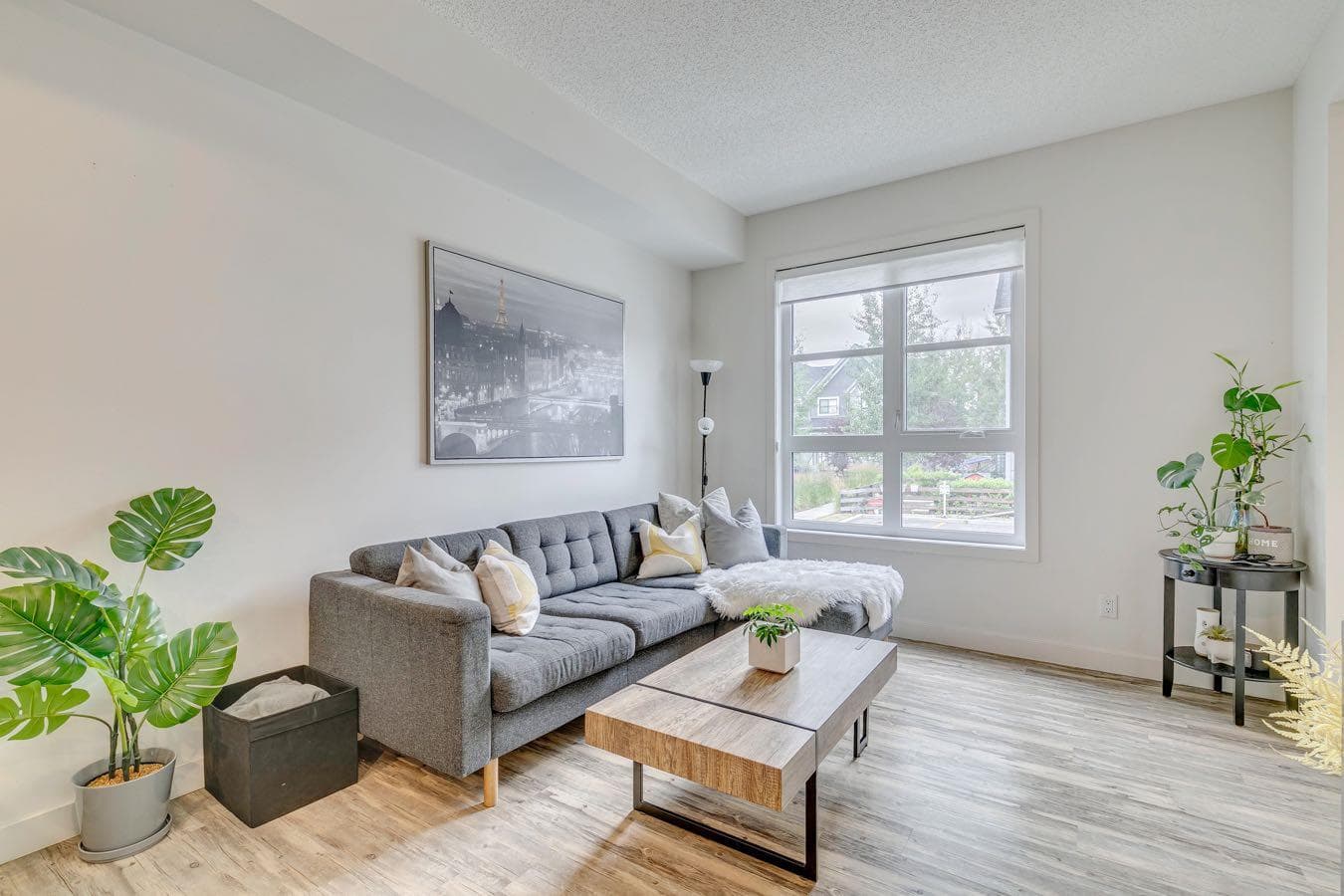 4301, 100 Walgrove Court SE