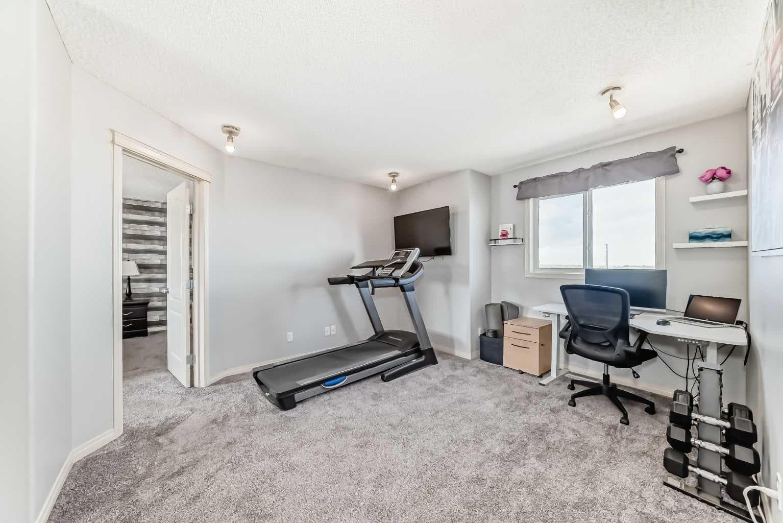 22 Moe Avenue NW