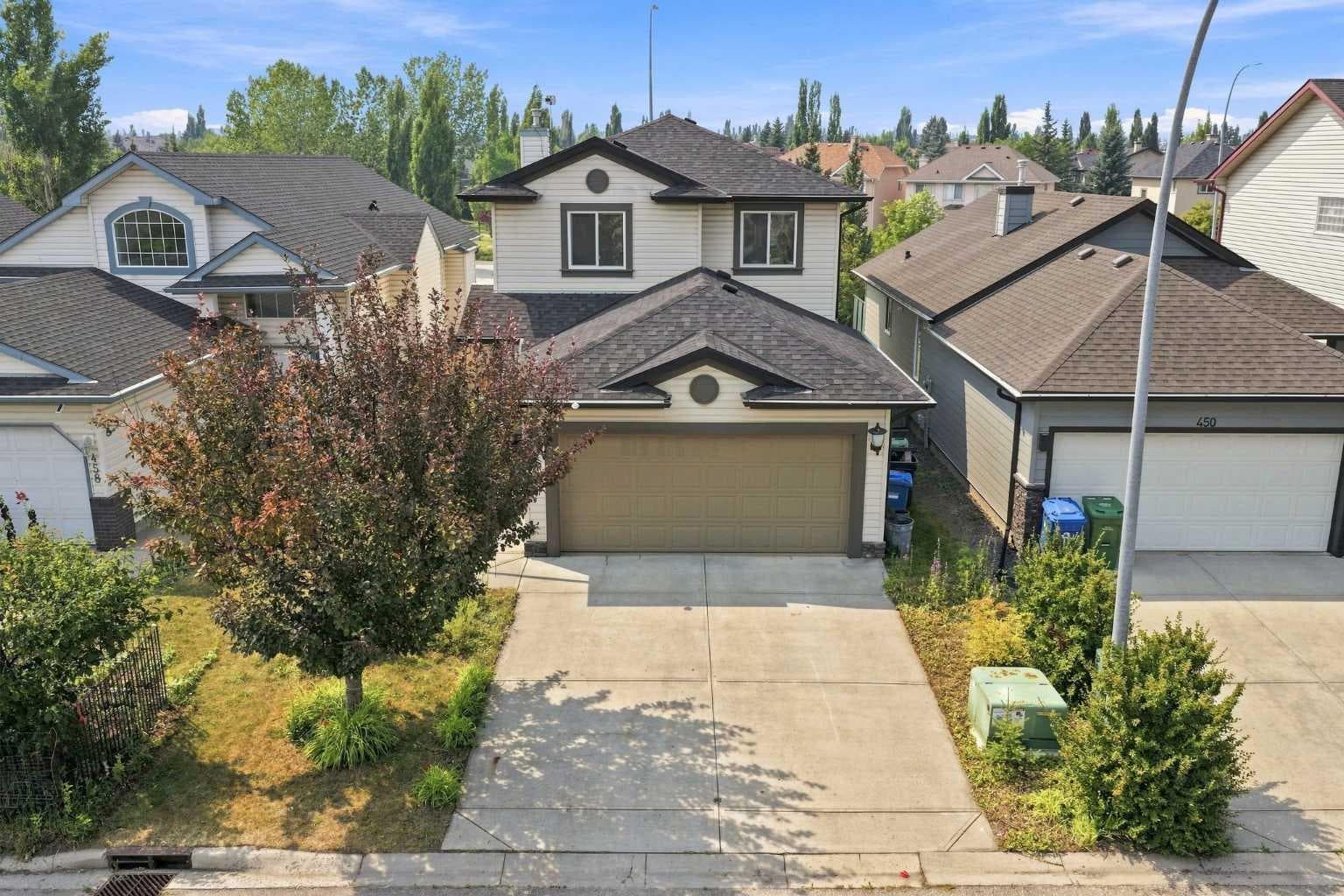 454 Millrise Square SW