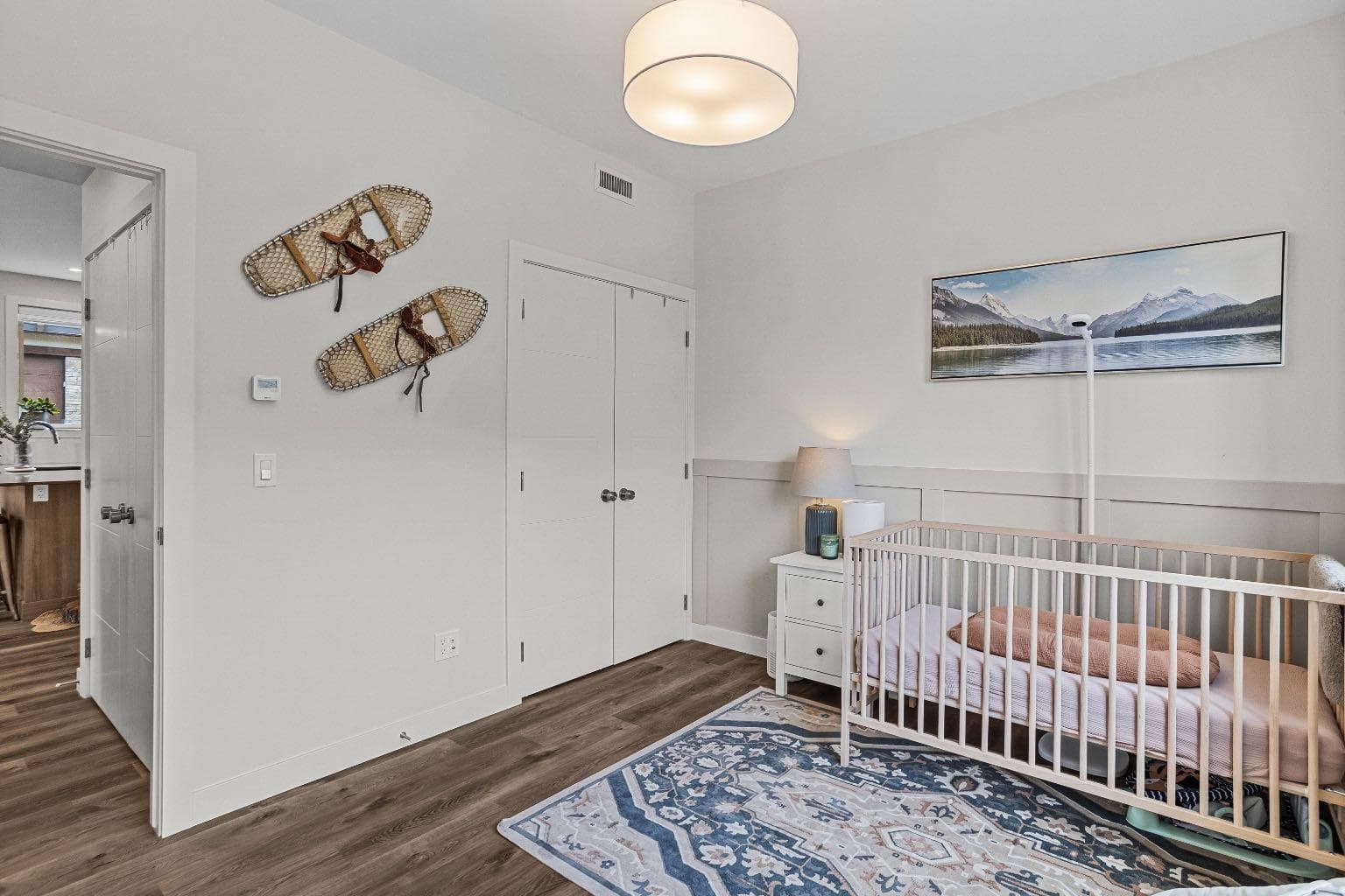 204i, 209 Stewart Creek Rise 
