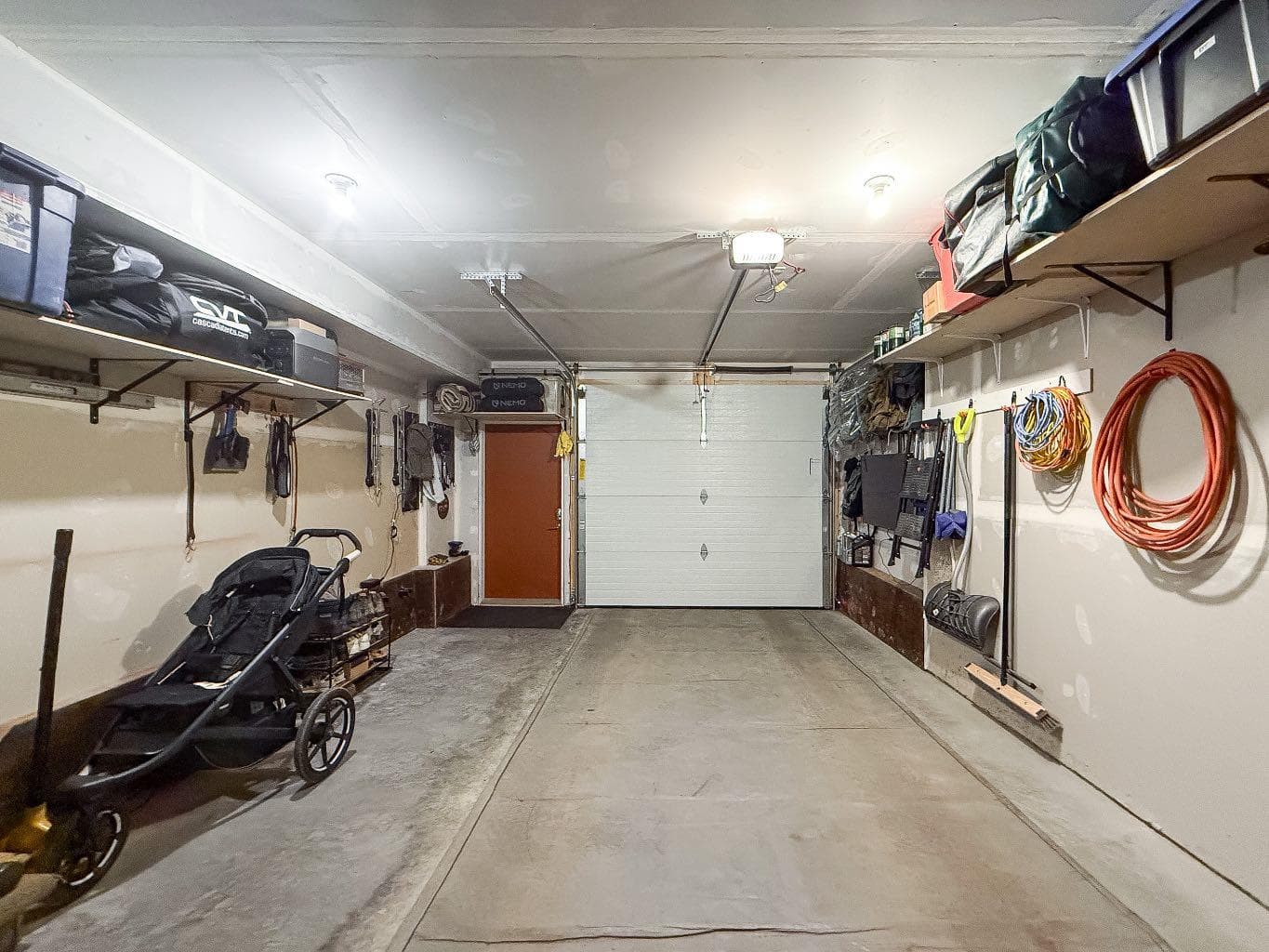 204i, 209 Stewart Creek Rise 