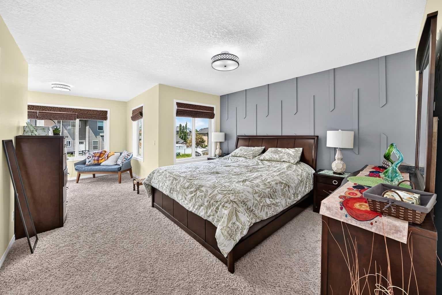 157 Sage Valley Road NW