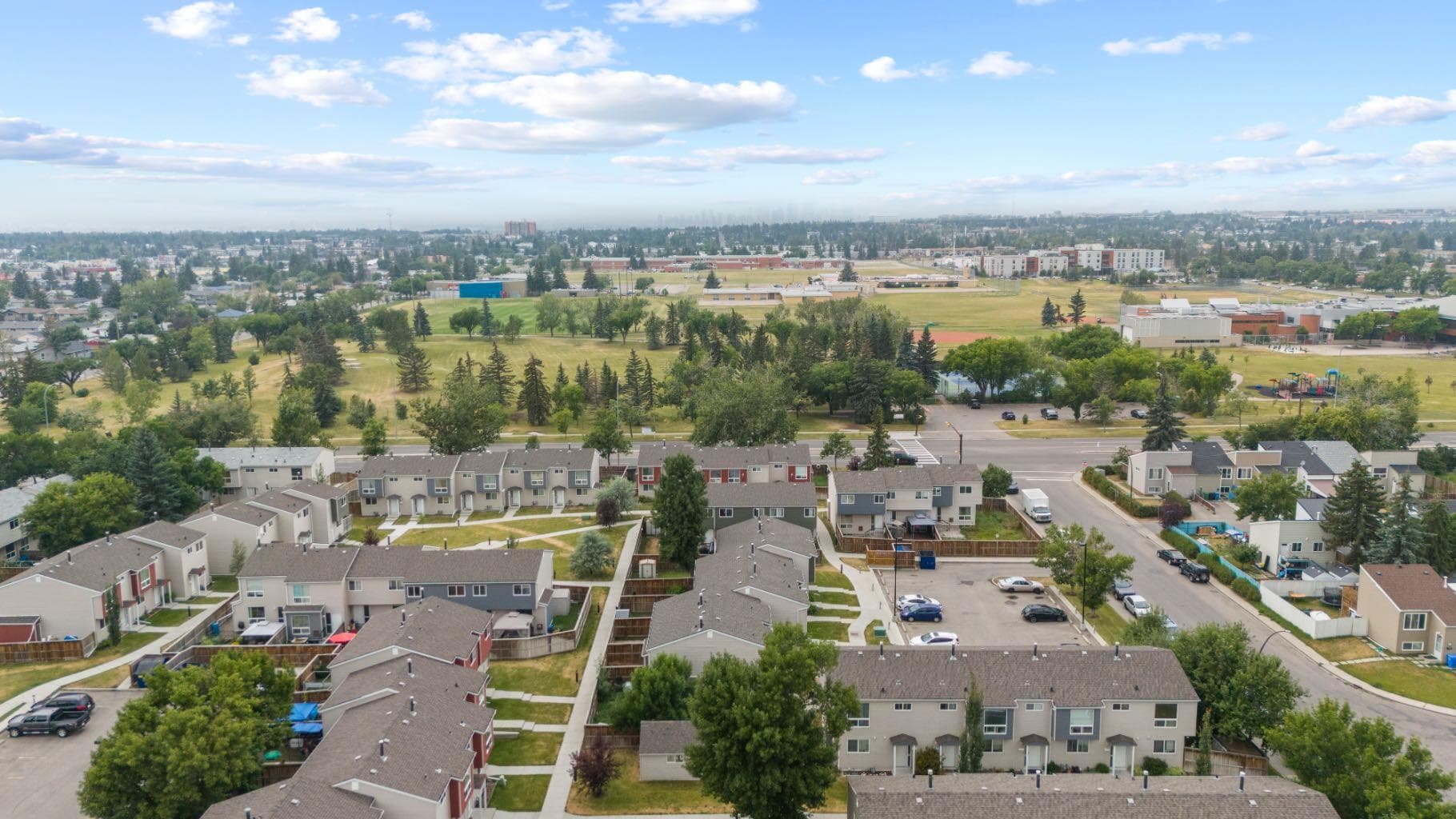 69, 5425 Pensacola Crescent SE