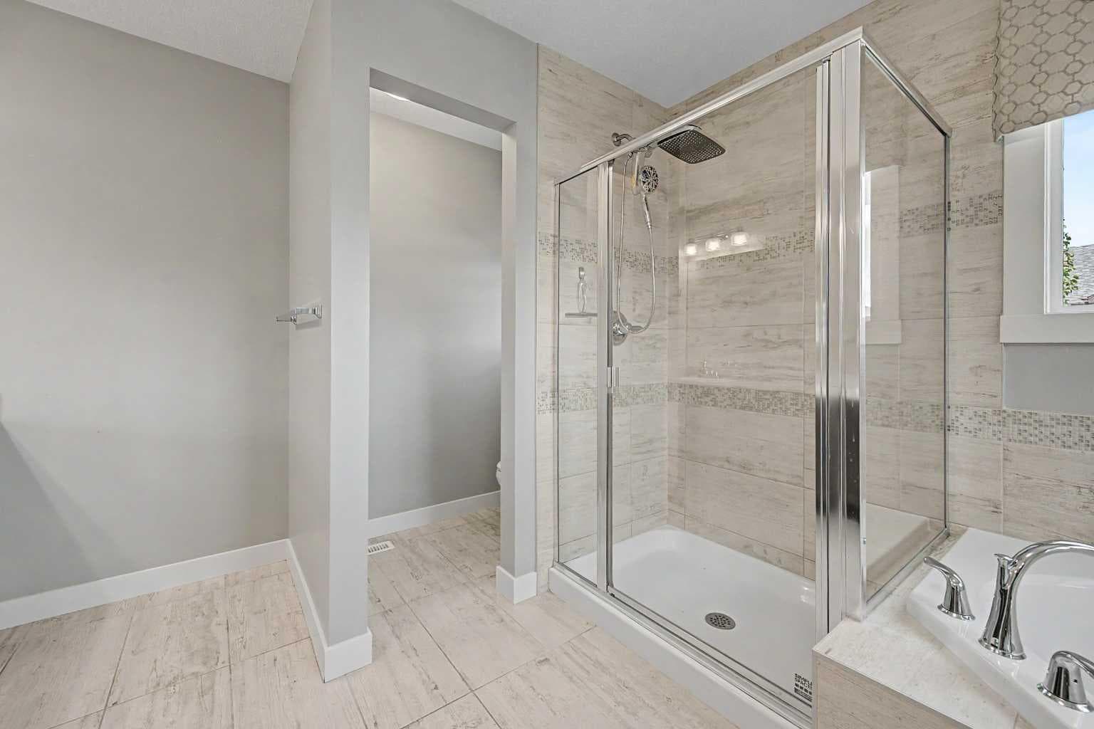 604 Midtown Place SW