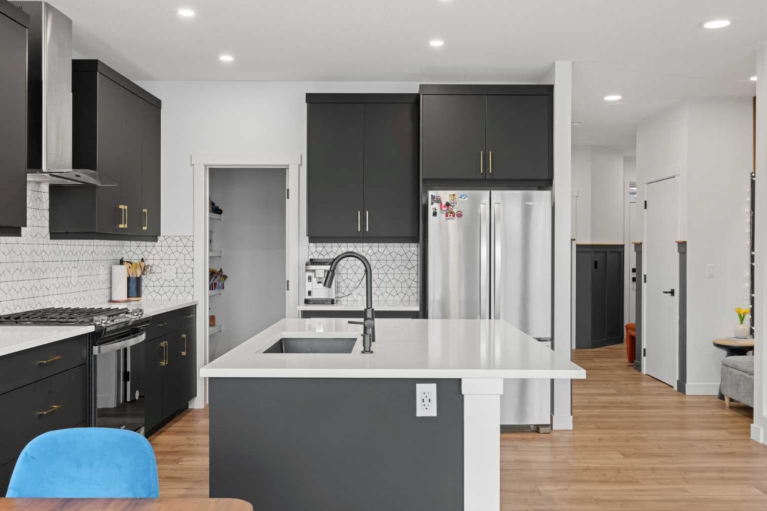 436 Belmont Park SW