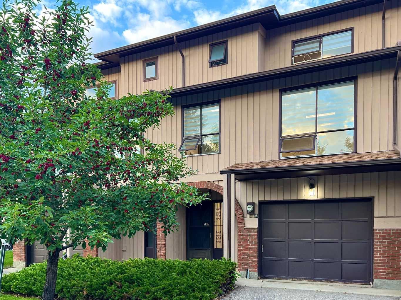 58 Canterbury Gardens SW