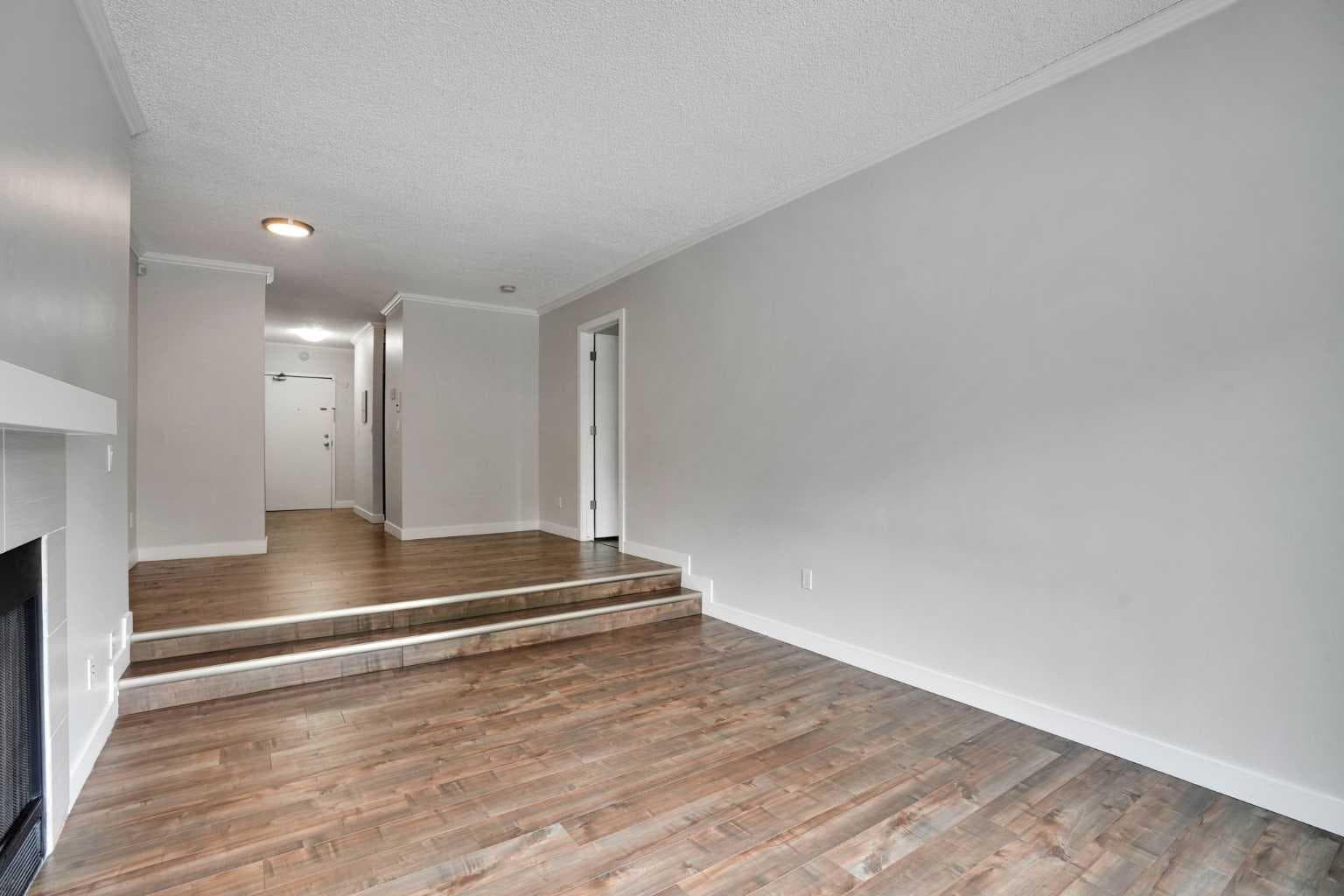203, 1720 13 Street SW