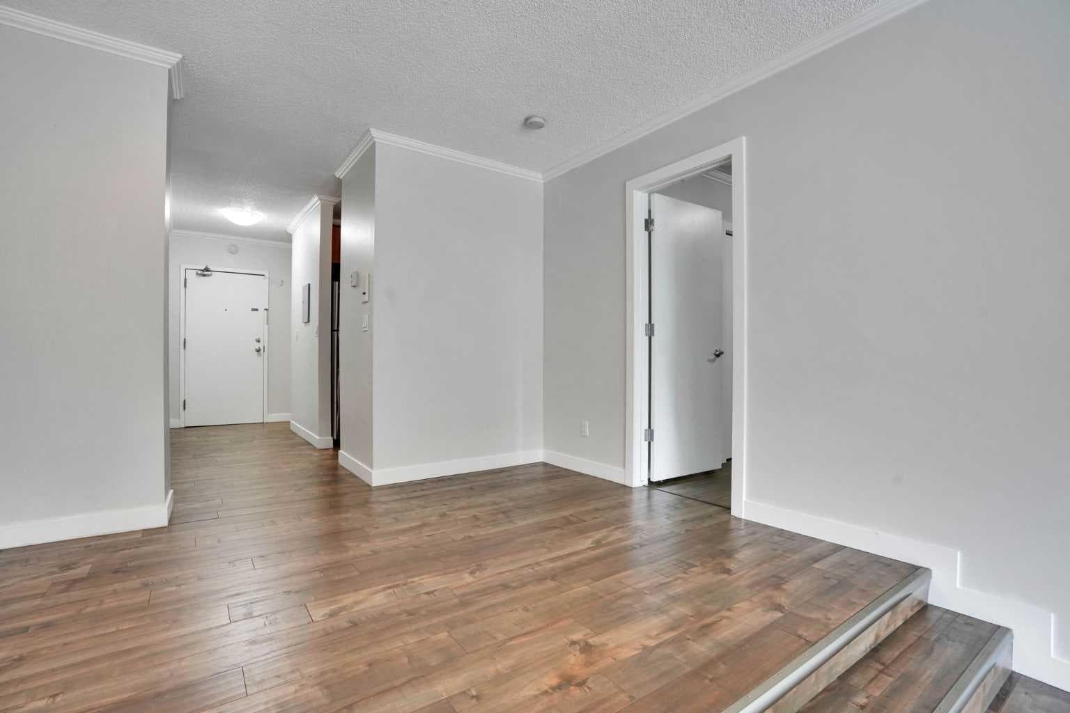 203, 1720 13 Street SW
